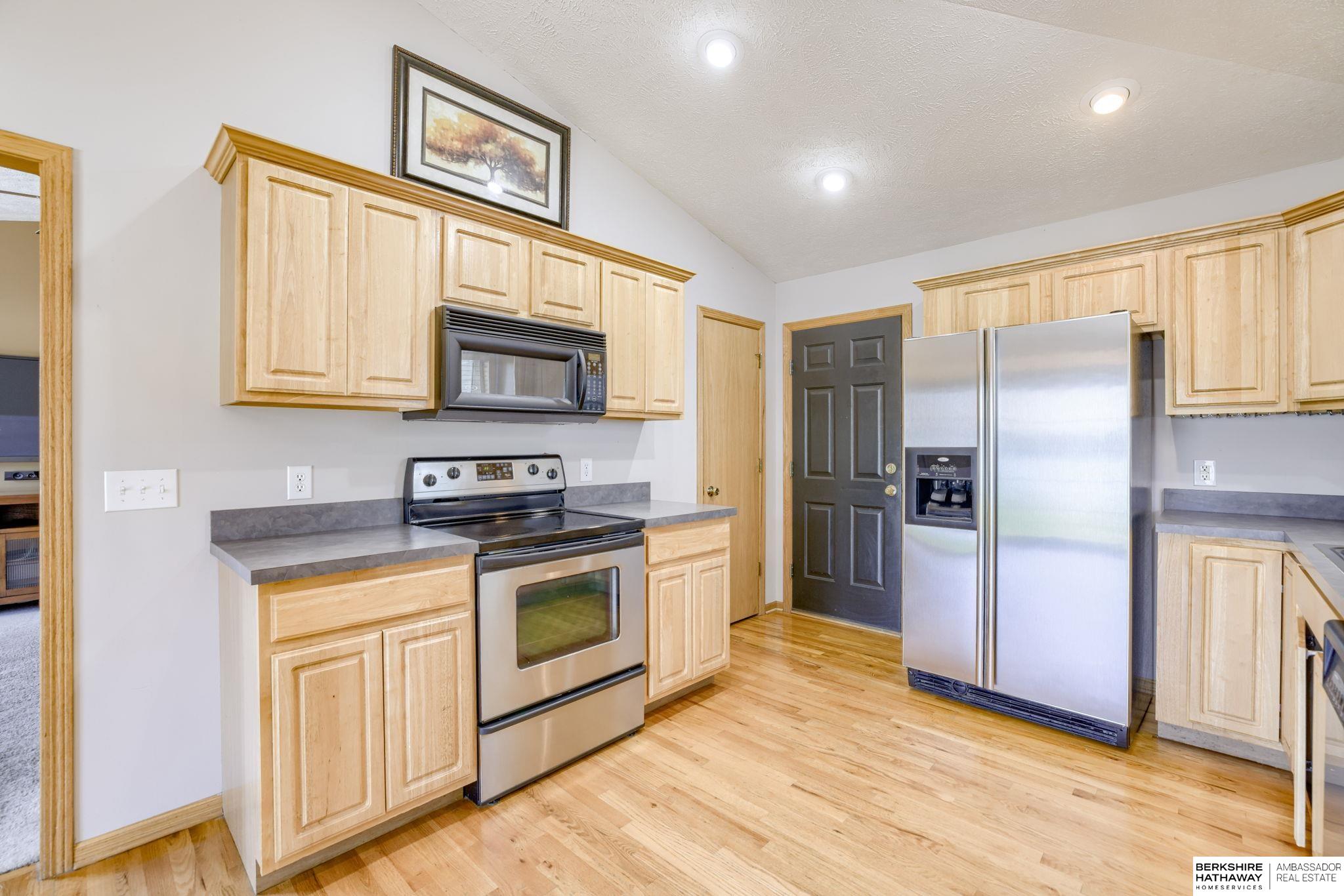 Lincoln, Nebraska 68521, United States, 4 Bedrooms Bedrooms, ,3 BathroomsBathrooms,Residential,Active,169271