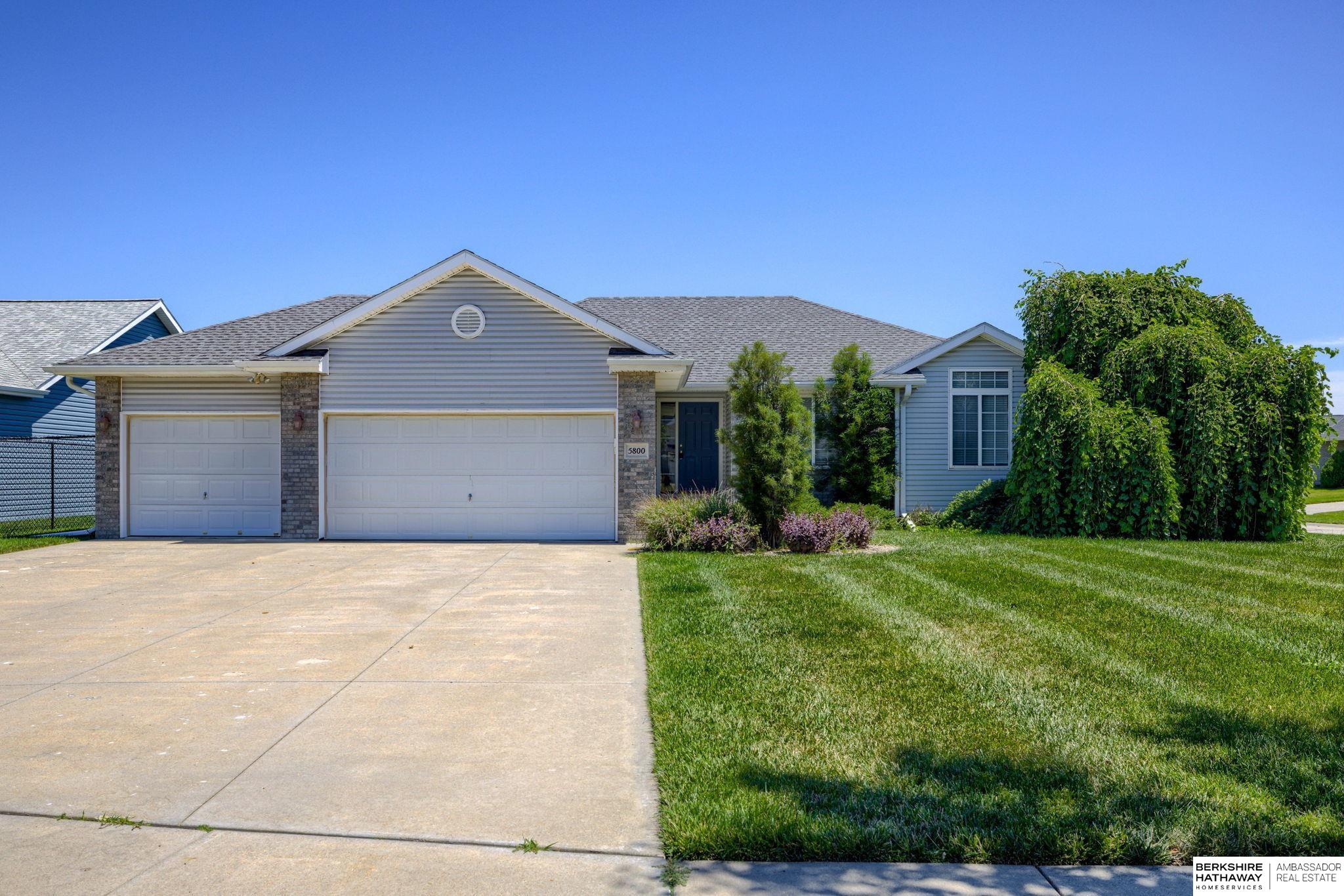 Lincoln, Nebraska 68521, United States, 4 Bedrooms Bedrooms, ,3 BathroomsBathrooms,Residential,Active,169271 Lincoln, Nebraska 68521, United States, 4 Bedrooms Bedrooms, ,3 BathroomsBathrooms,Residential,Active,169271