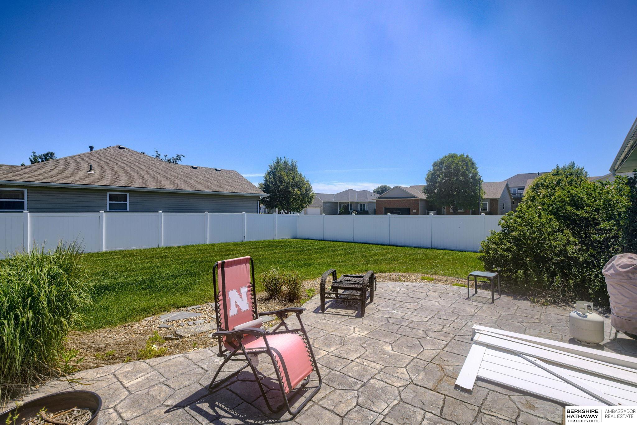 Lincoln, Nebraska 68521, United States, 4 Bedrooms Bedrooms, ,3 BathroomsBathrooms,Residential,Active,169271