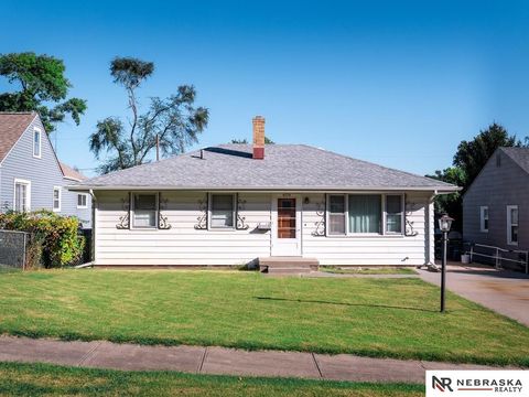 Photo of 6774 Emmet Street, Omaha, NE 68104 (MLS # 22607006)