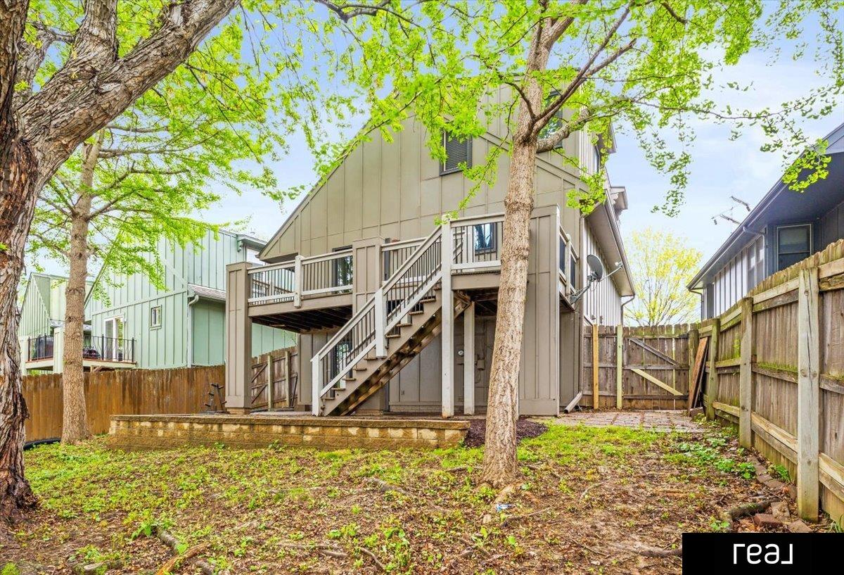 Omaha, Nebraska 68108, United States, 3 Bedrooms Bedrooms, ,2 BathroomsBathrooms,Residential,Pending,121594