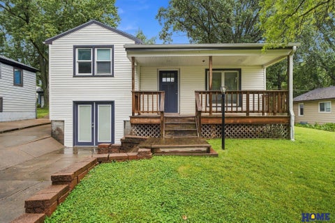 Photo of 225 S 46th Street, Lincoln, NE 68510 (MLS # 22627361)