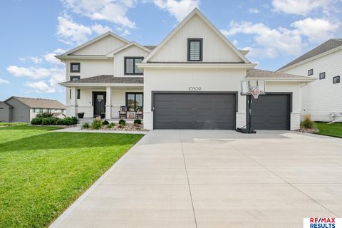 Photo of 10309 S 191 Street, Omaha, NE 68136 (MLS # 22528067)