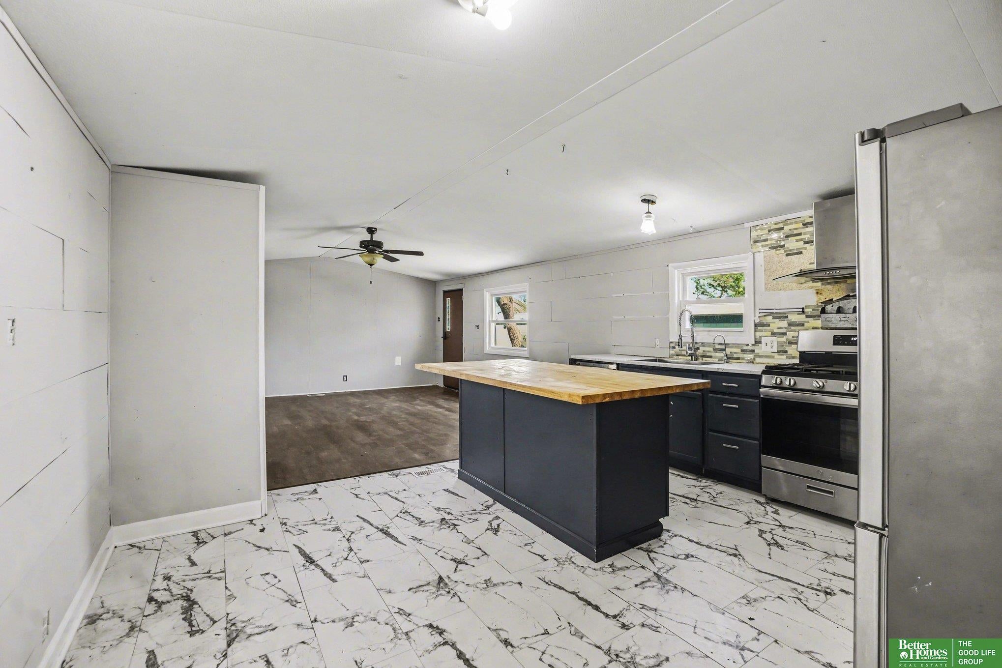 15025 E Plaza 192