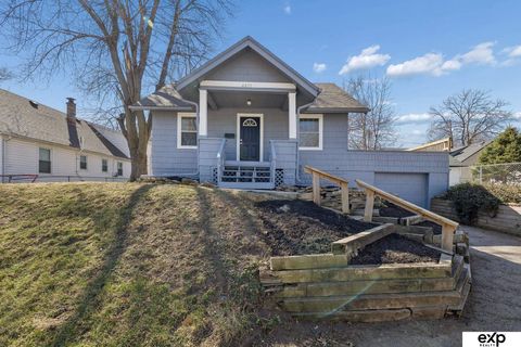 Photo of 4855 Maple Street, Omaha, NE 68104 (MLS # 22608206)