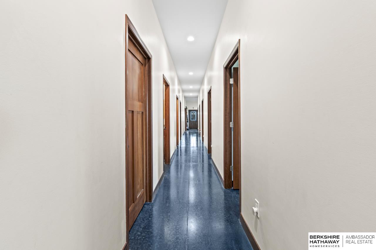 Dawson, Nebraska 68337, United States, 5 Bedrooms Bedrooms, ,2 BathroomsBathrooms,Residential,Active,191418