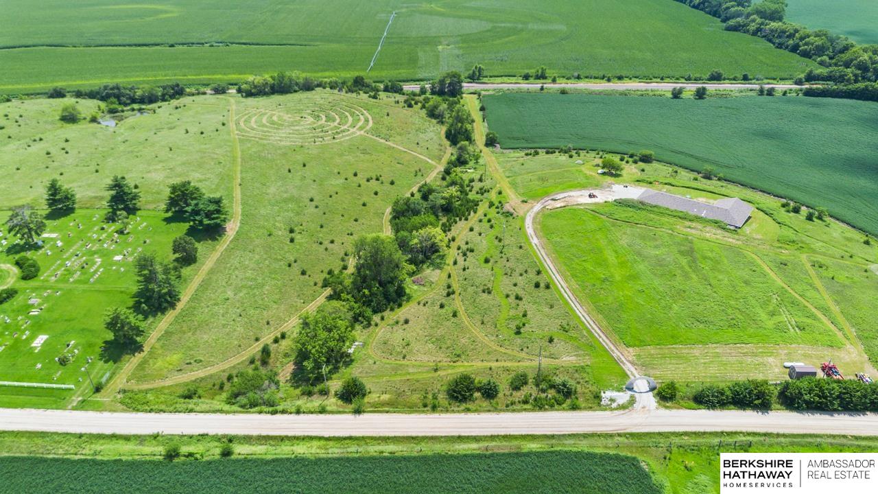 Dawson, Nebraska 68337, United States, 5 Bedrooms Bedrooms, ,2 BathroomsBathrooms,Residential,Active,191418