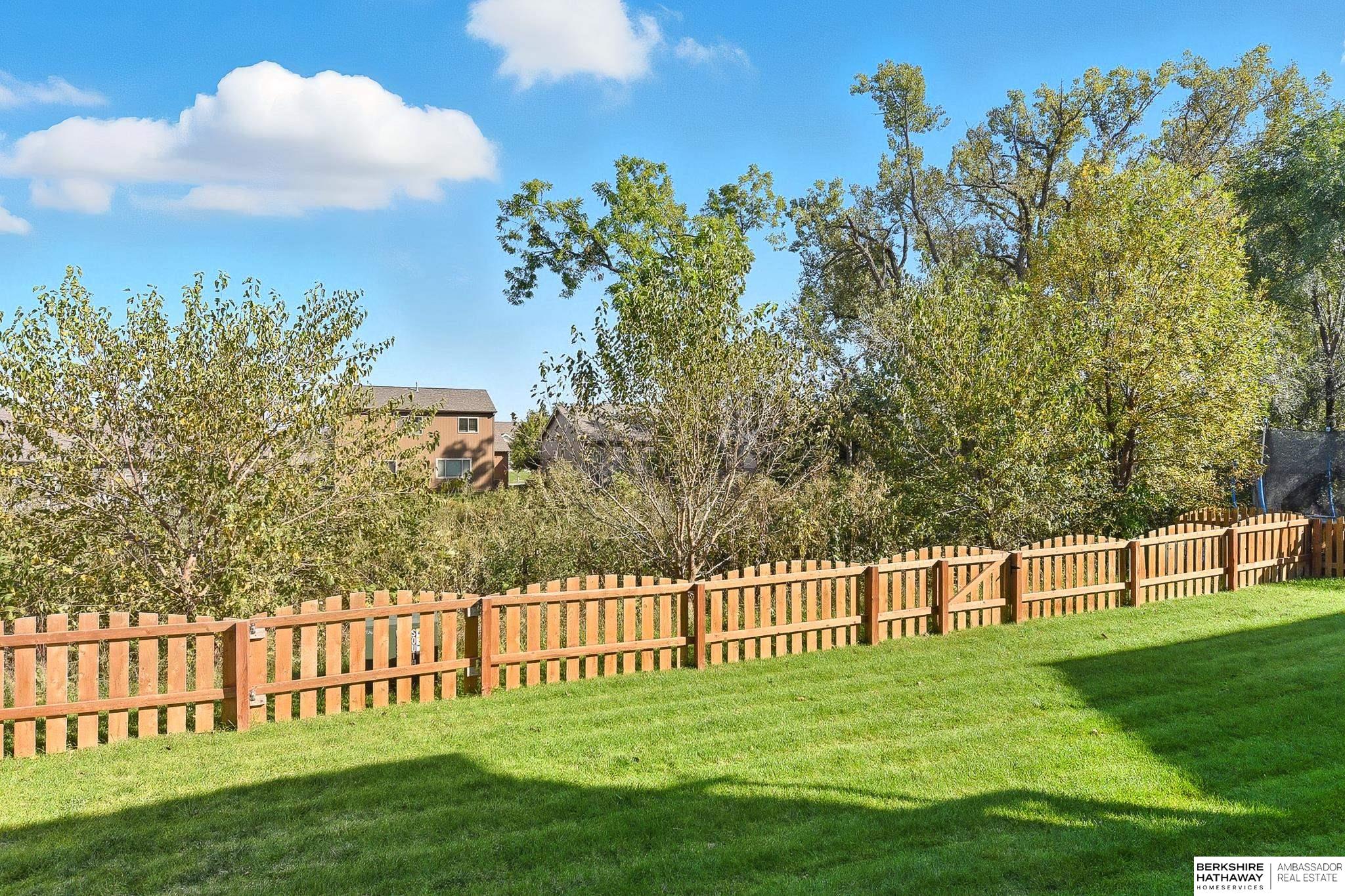 Omaha, Nebraska 68142, United States, 3 Bedrooms Bedrooms, ,2 BathroomsBathrooms,Residential,Active,246340