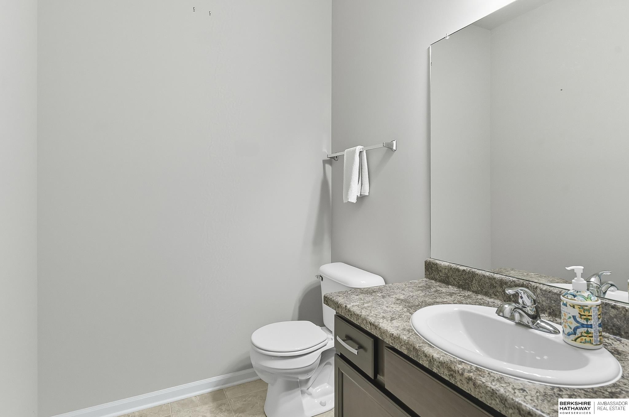 Omaha, Nebraska 68142, United States, 3 Bedrooms Bedrooms, ,2 BathroomsBathrooms,Residential,Active,246340