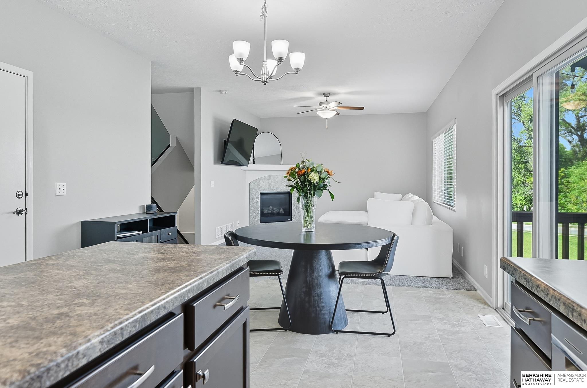 Omaha, Nebraska 68142, United States, 3 Bedrooms Bedrooms, ,2 BathroomsBathrooms,Residential,Active,246340