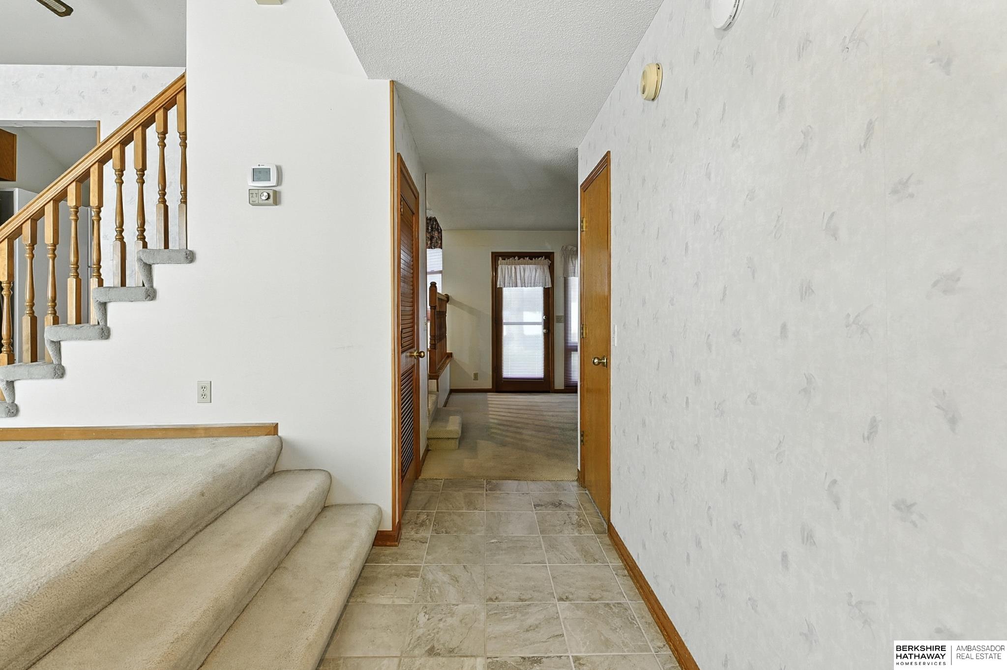 Omaha, Nebraska 68116, United States, 3 Bedrooms Bedrooms, ,3 BathroomsBathrooms,Residential,Active,195927