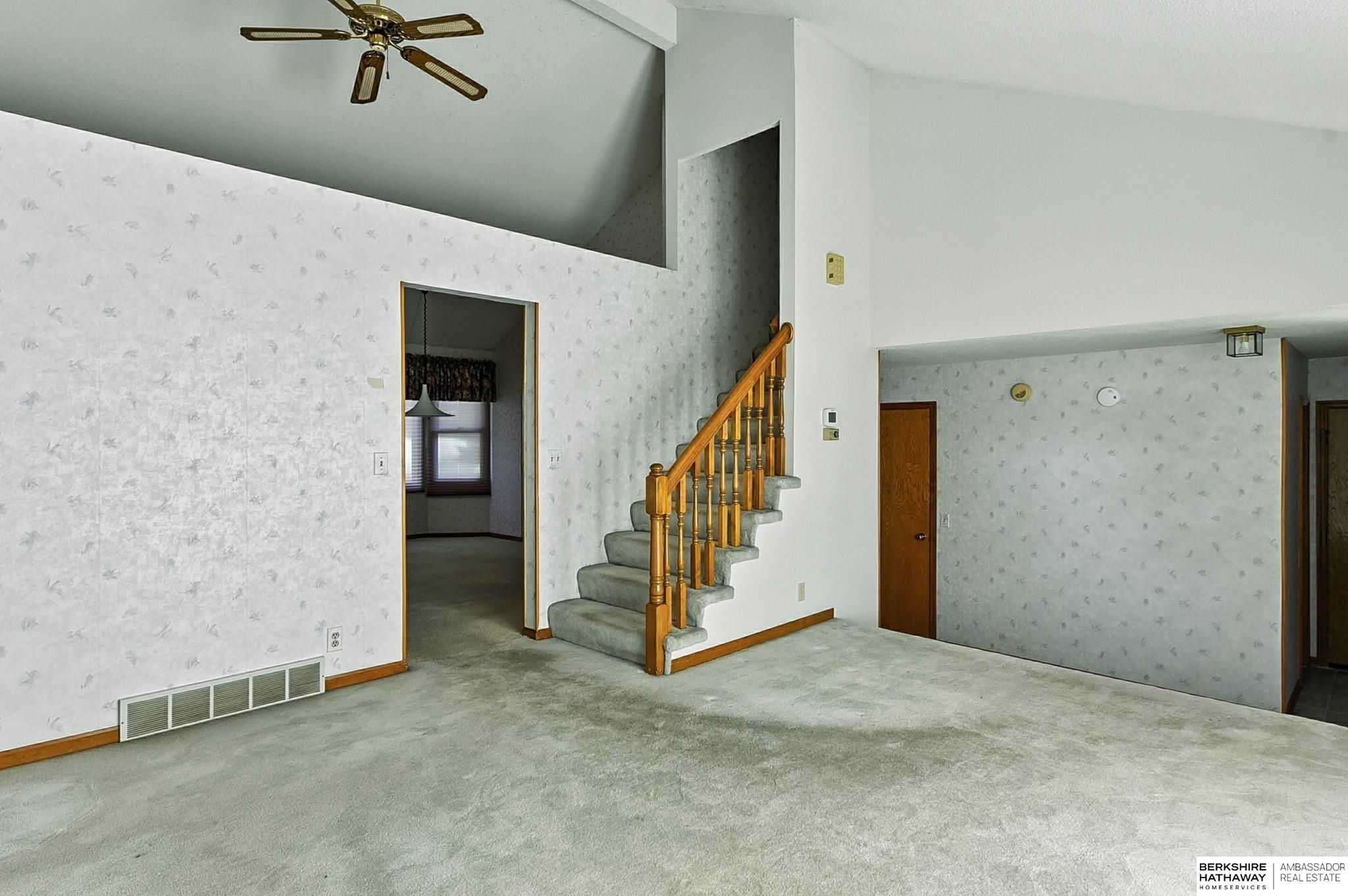 Omaha, Nebraska 68116, United States, 3 Bedrooms Bedrooms, ,3 BathroomsBathrooms,Residential,Active,195927