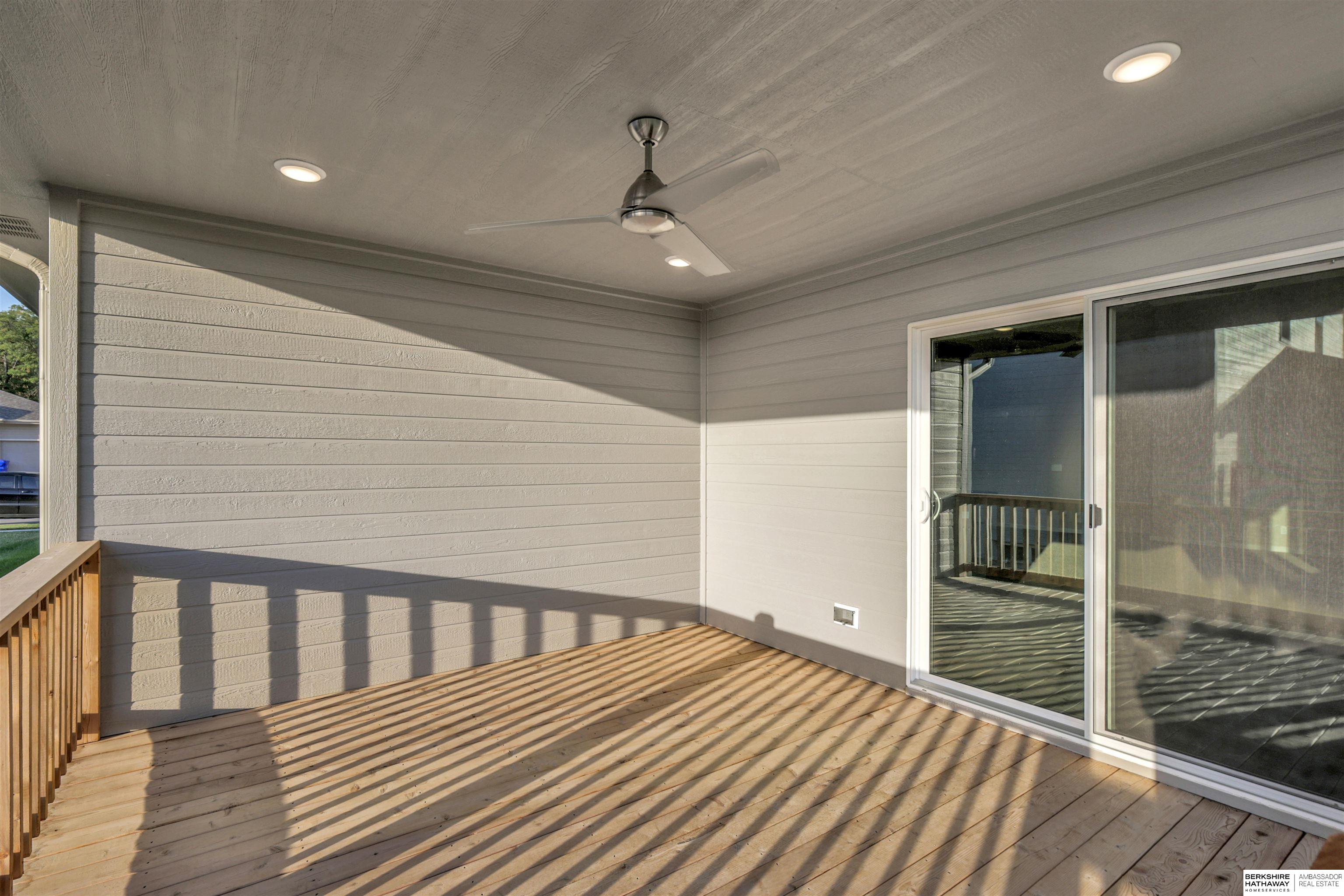 Bellevue, Nebraska 68123, United States, 3 Bedrooms Bedrooms, ,2 BathroomsBathrooms,Residential,Active,201866