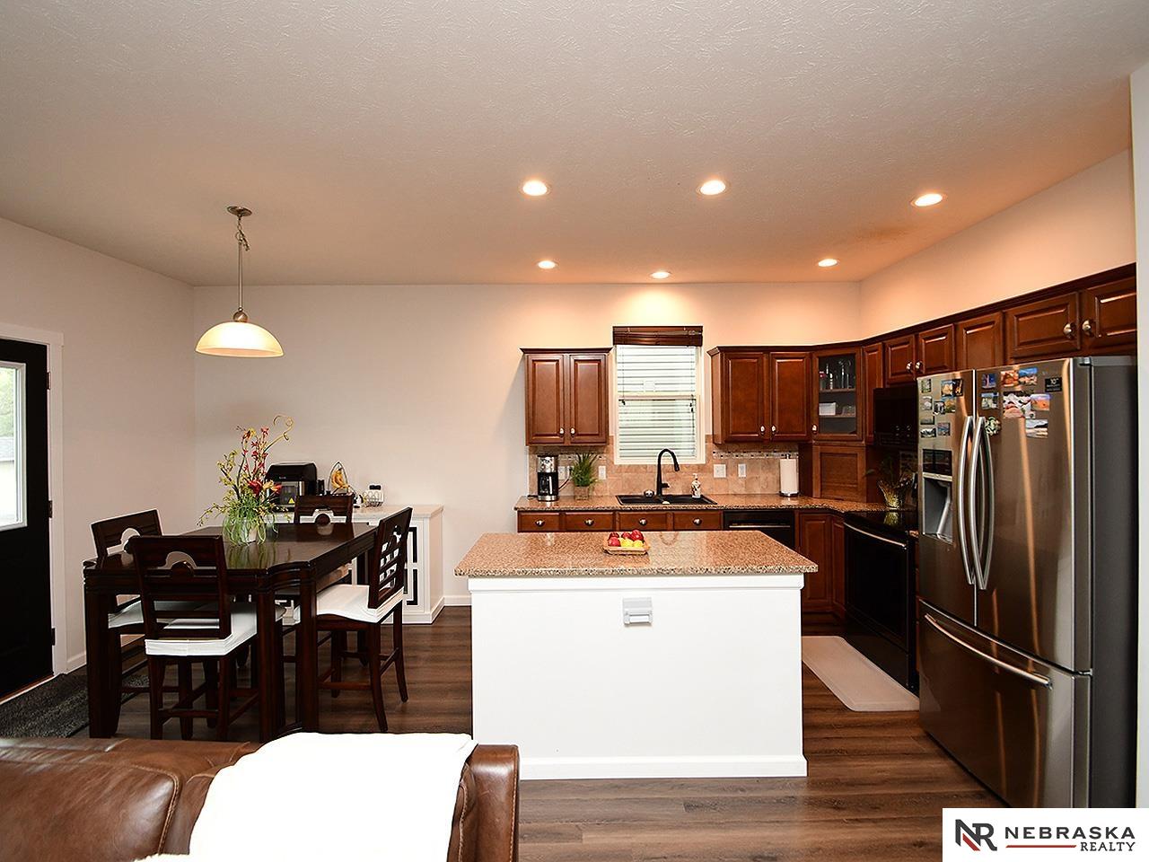 Bennington, Nebraska 68007, United States, 5 Bedrooms Bedrooms, ,3 BathroomsBathrooms,Residential,Active,242869