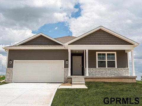 Photo of 7107 S 205th Street, Gretna, NE 68028 (MLS # 22534309)