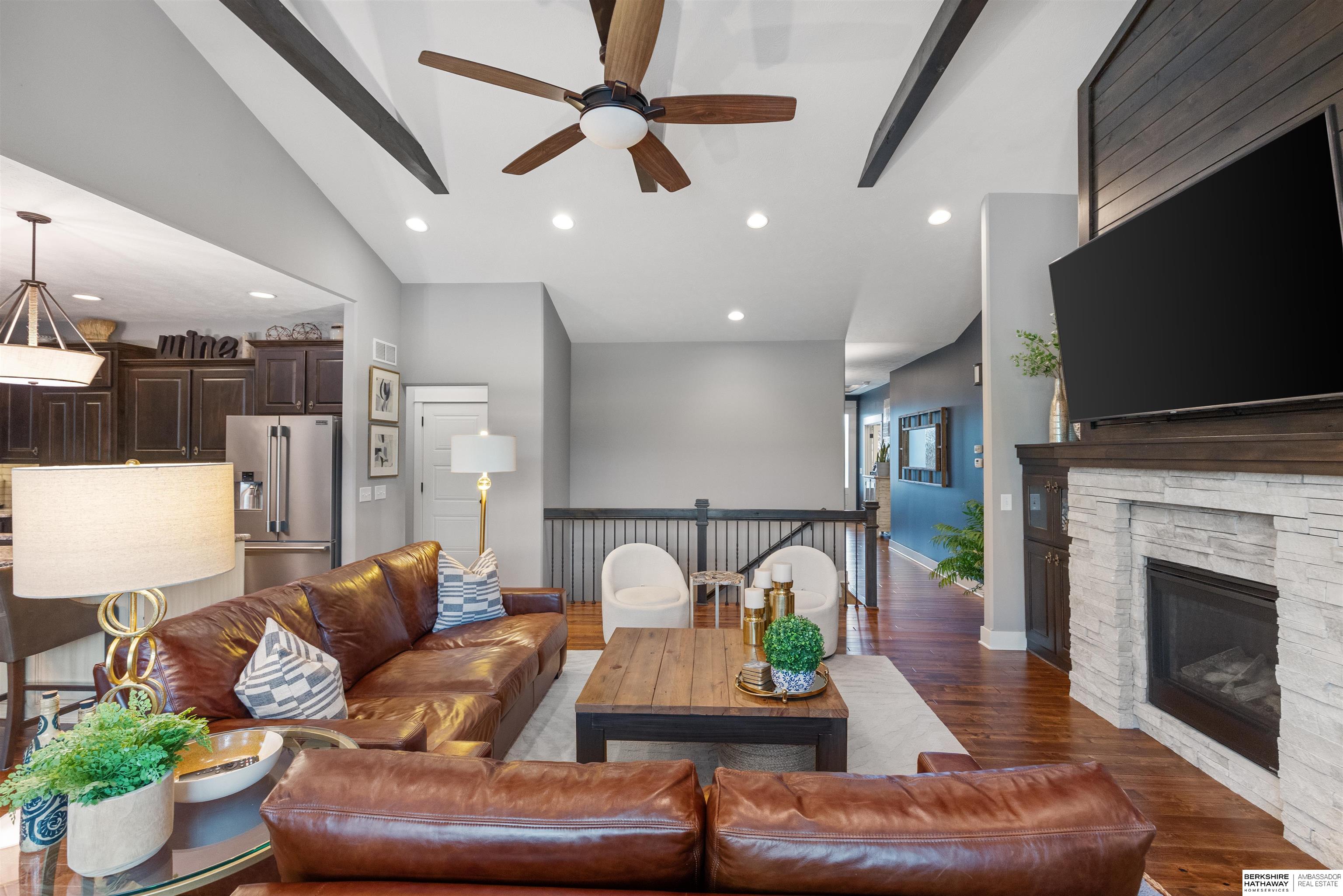 Omaha, Nebraska 68022, United States, 4 Bedrooms Bedrooms, ,2 BathroomsBathrooms,Residential,Active,160951