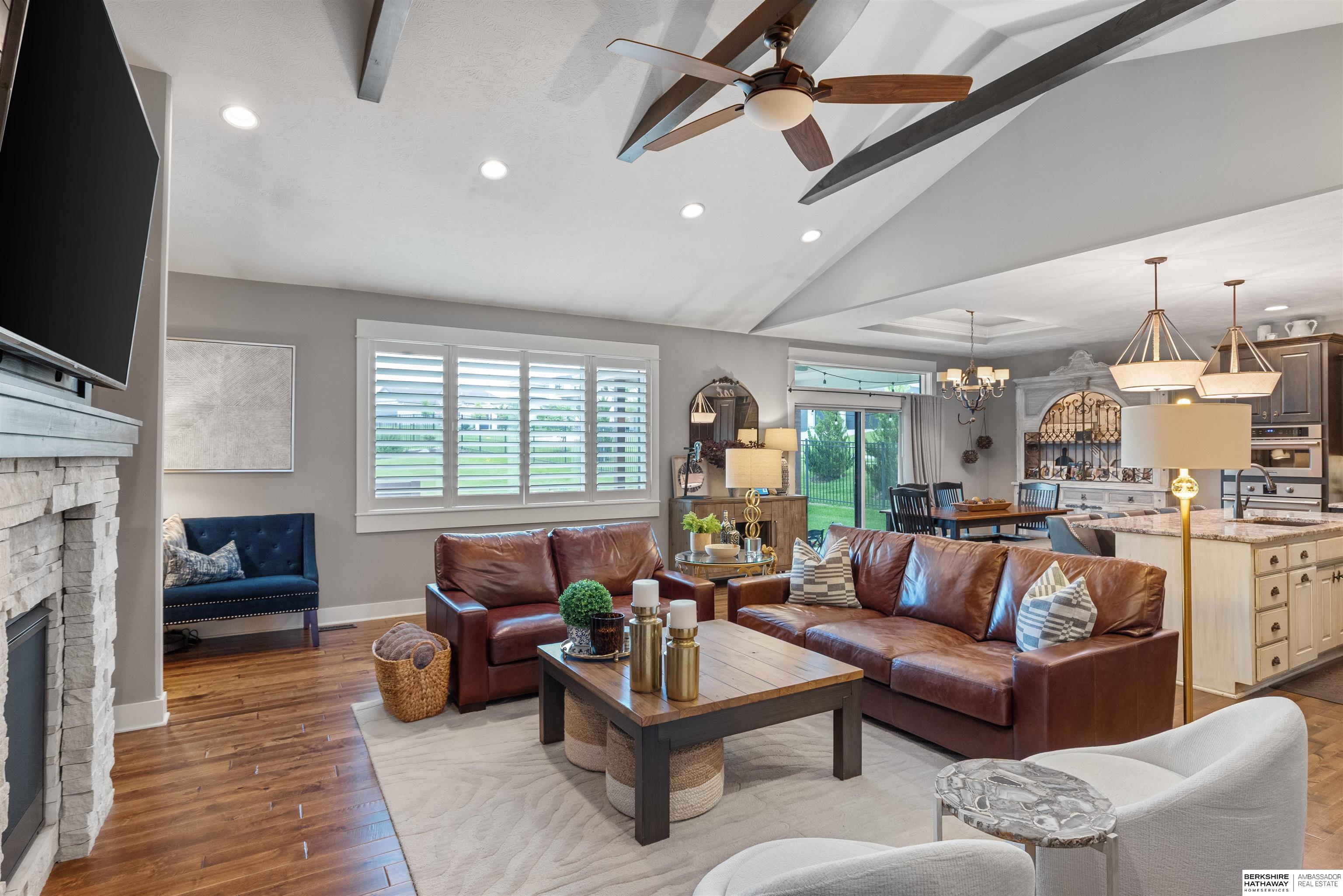 Omaha, Nebraska 68022, United States, 4 Bedrooms Bedrooms, ,2 BathroomsBathrooms,Residential,Active,160951