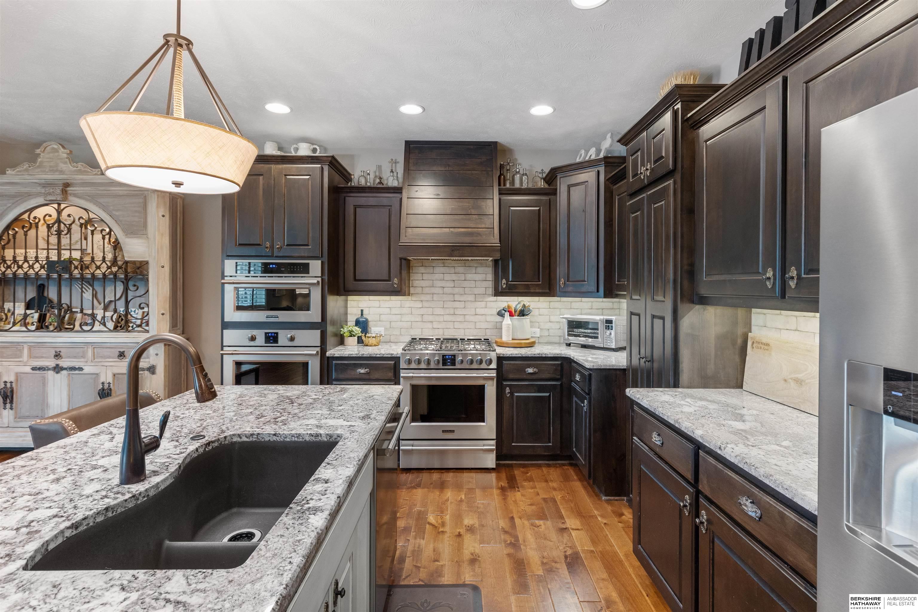 Omaha, Nebraska 68022, United States, 4 Bedrooms Bedrooms, ,2 BathroomsBathrooms,Residential,Active,160951