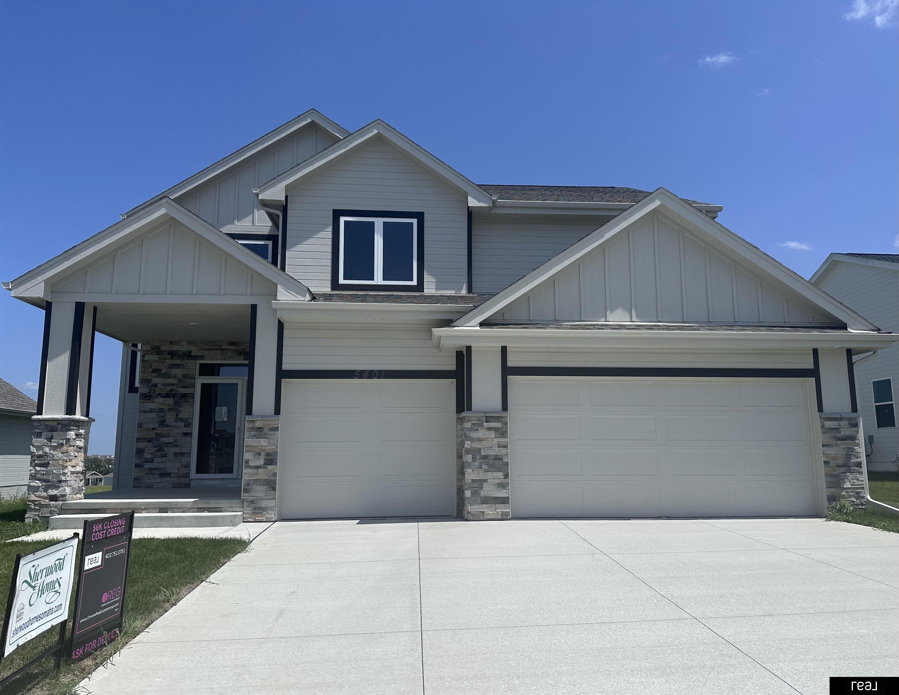 Elkhorn, Nebraska 68022, United States, 4 Bedrooms Bedrooms, ,3 BathroomsBathrooms,Residential,Active,90312