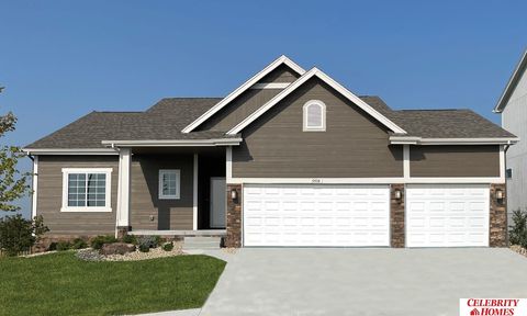 Photo of 11867 S 105 Avenue, Papillion, NE 68046 (MLS # 22534719)