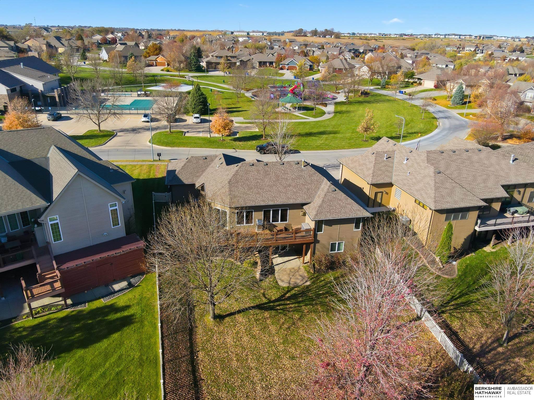 Omaha, Nebraska 68136, United States, 4 Bedrooms Bedrooms, ,3 BathroomsBathrooms,Residential,Active,243175