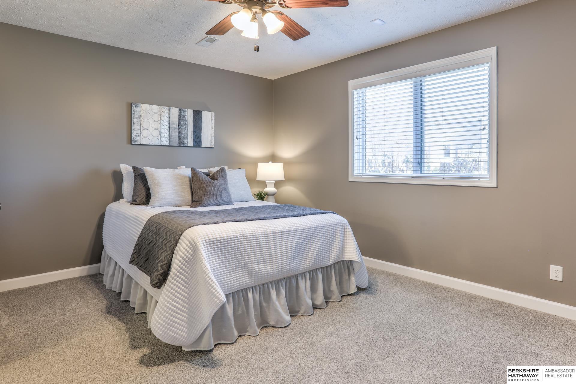 Omaha, Nebraska 68136, United States, 4 Bedrooms Bedrooms, ,3 BathroomsBathrooms,Residential,Active,243175