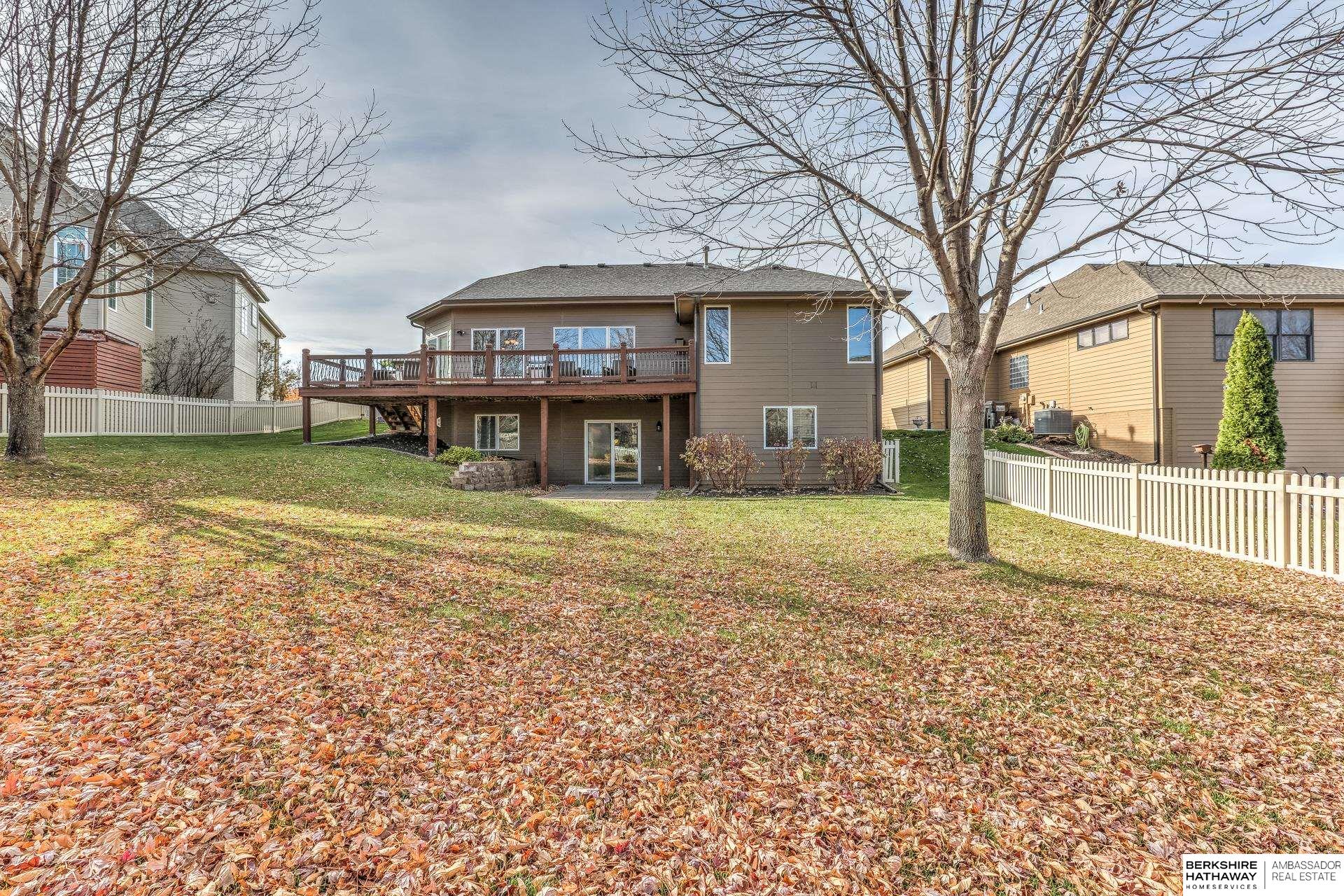 Omaha, Nebraska 68136, United States, 4 Bedrooms Bedrooms, ,3 BathroomsBathrooms,Residential,Active,243175