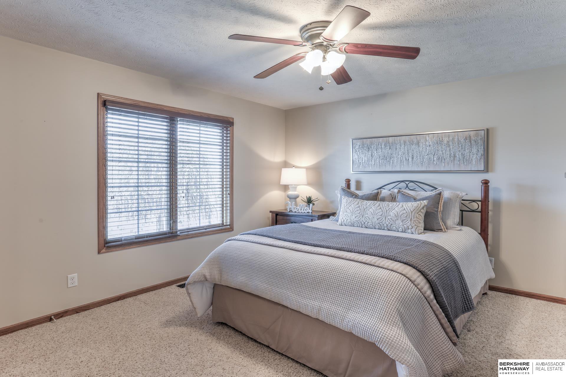 Omaha, Nebraska 68136, United States, 4 Bedrooms Bedrooms, ,3 BathroomsBathrooms,Residential,Active,243175