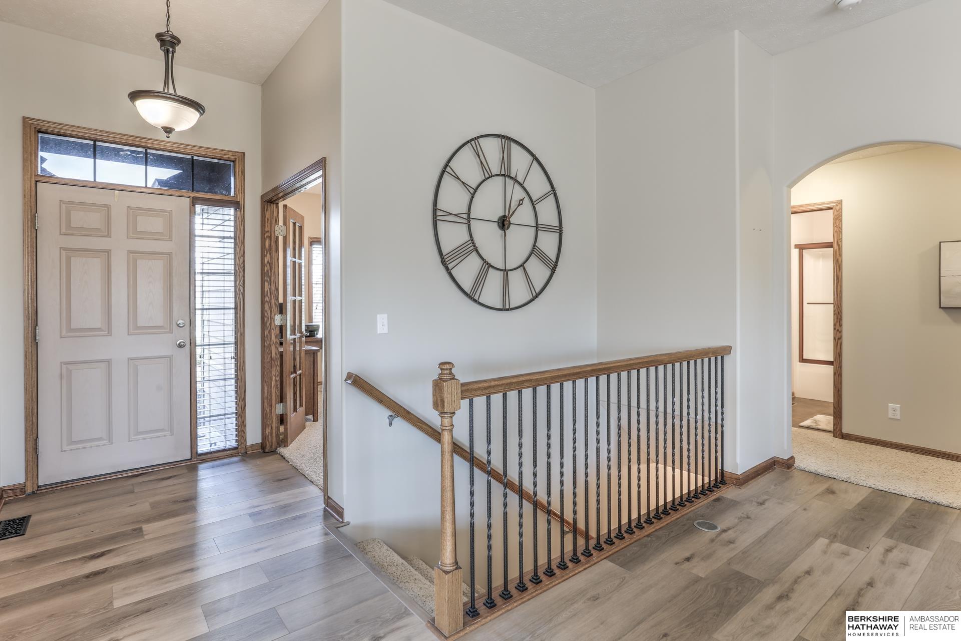 Omaha, Nebraska 68136, United States, 4 Bedrooms Bedrooms, ,3 BathroomsBathrooms,Residential,Active,243175