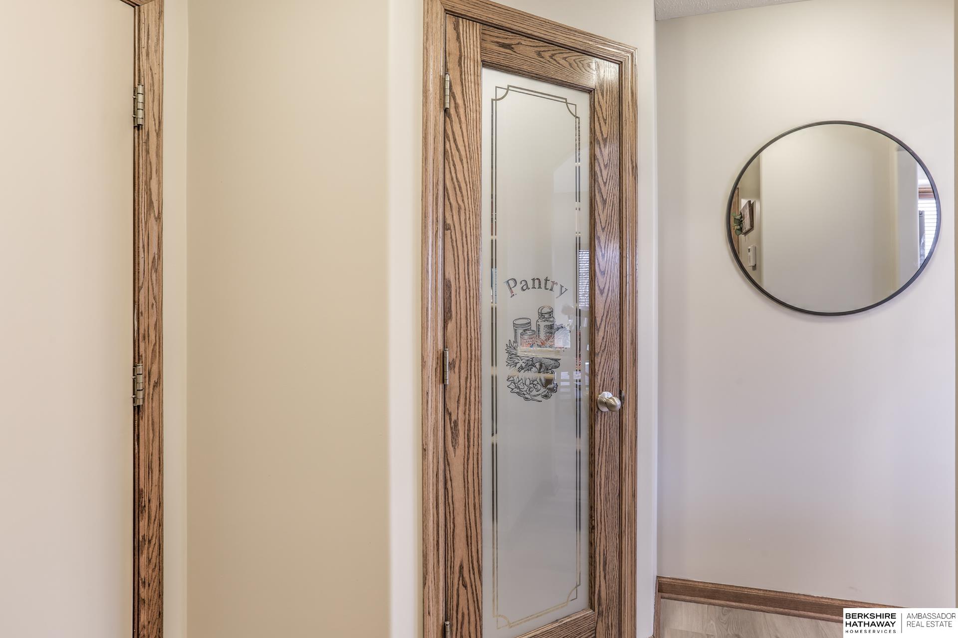 Omaha, Nebraska 68136, United States, 4 Bedrooms Bedrooms, ,3 BathroomsBathrooms,Residential,Active,243175