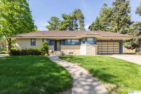 Photo of 1516 O Street, Tekamah, NE 68061 (MLS # 22535505)