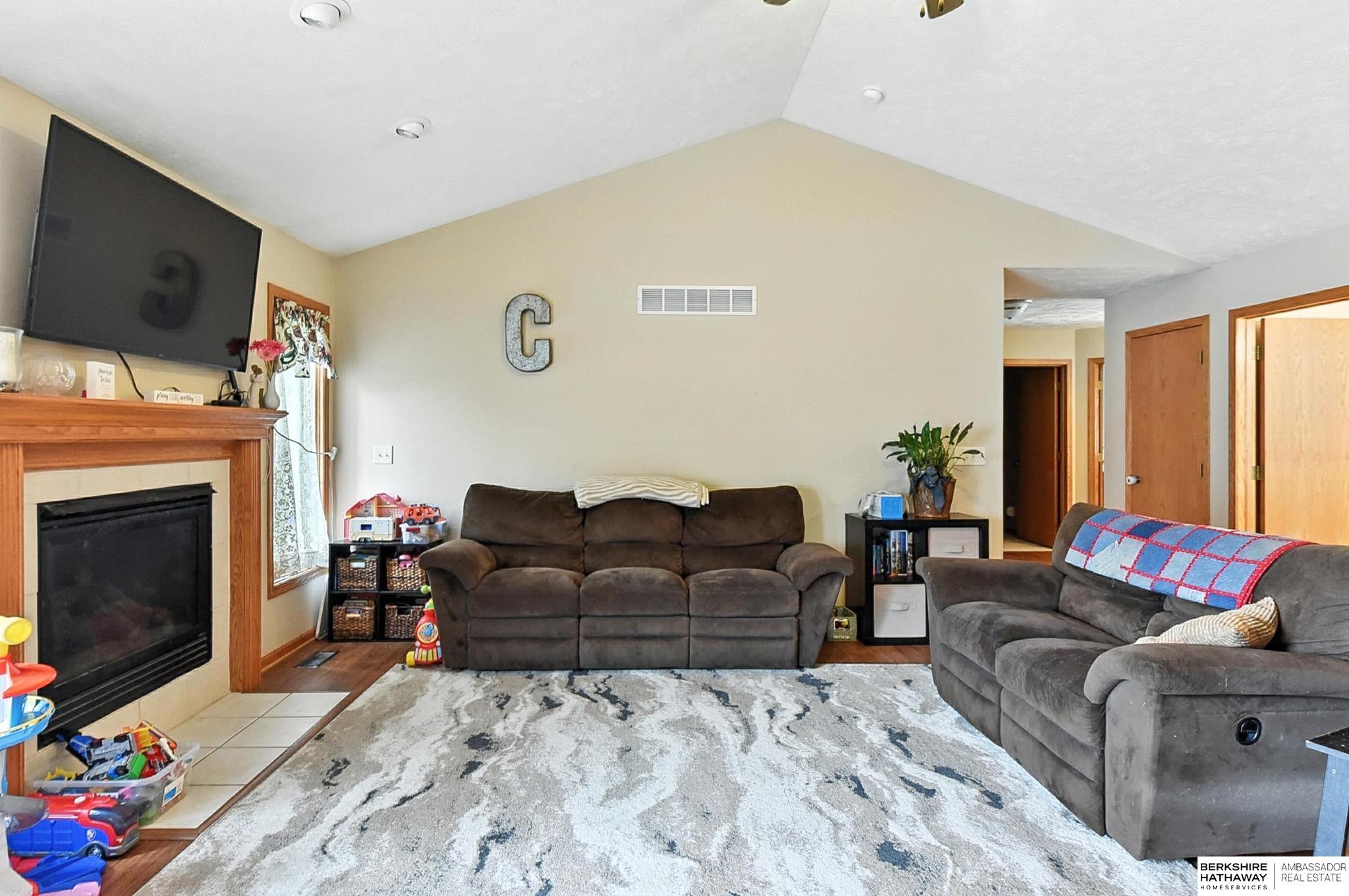 Wahoo, Nebraska 68066, United States, 4 Bedrooms Bedrooms, ,2 BathroomsBathrooms,Residential,Active,169749