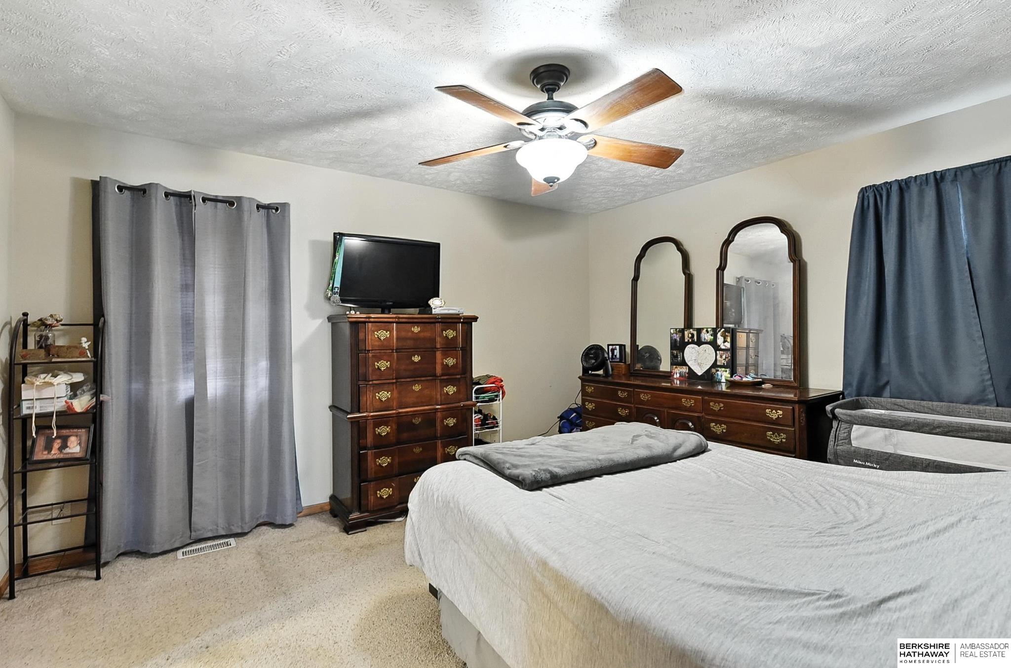 Wahoo, Nebraska 68066, United States, 4 Bedrooms Bedrooms, ,2 BathroomsBathrooms,Residential,Active,169749