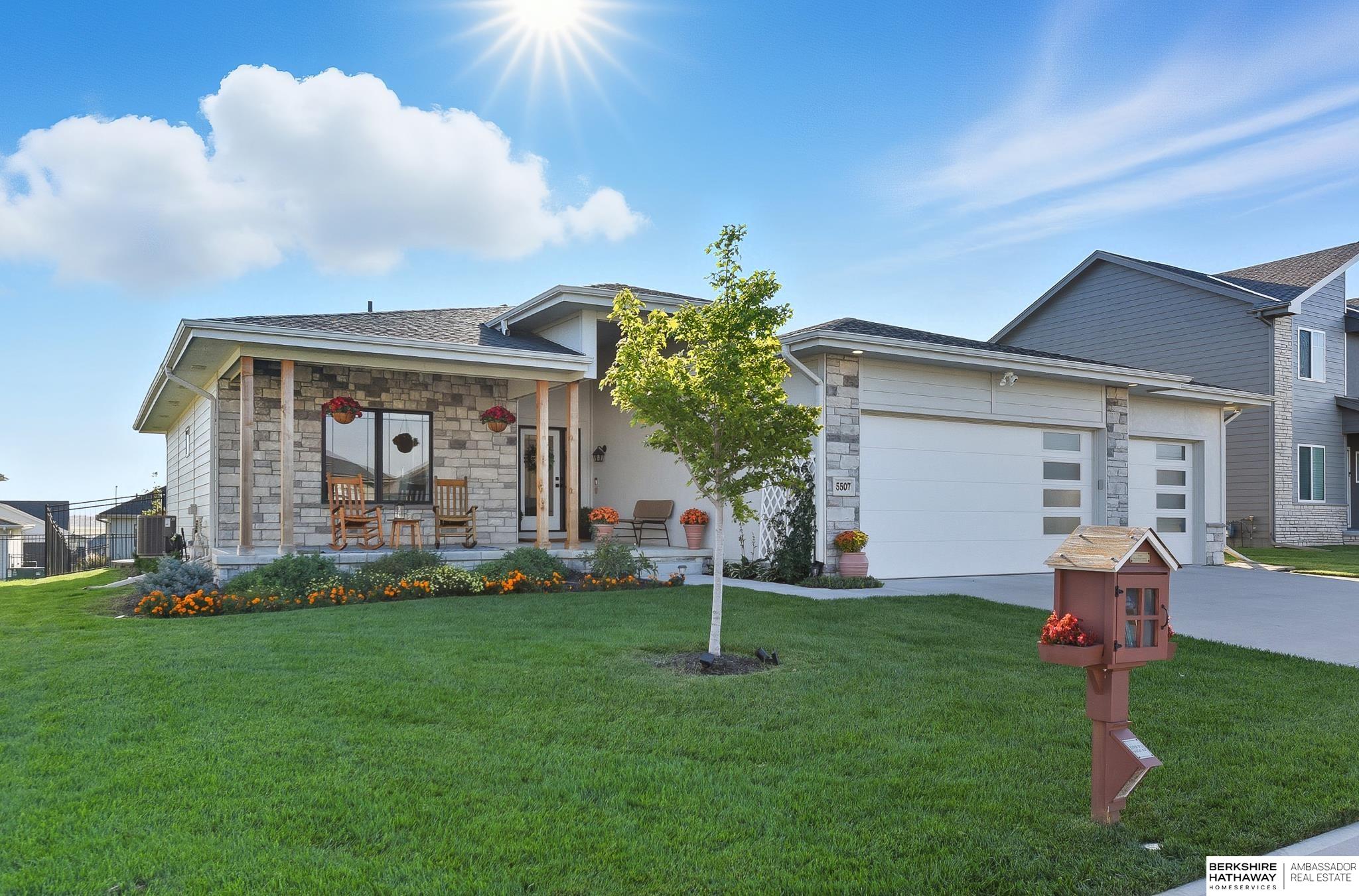 Elkhorn, Nebraska 68022, United States, 5 Bedrooms Bedrooms, ,3 BathroomsBathrooms,Residential,Active,253504