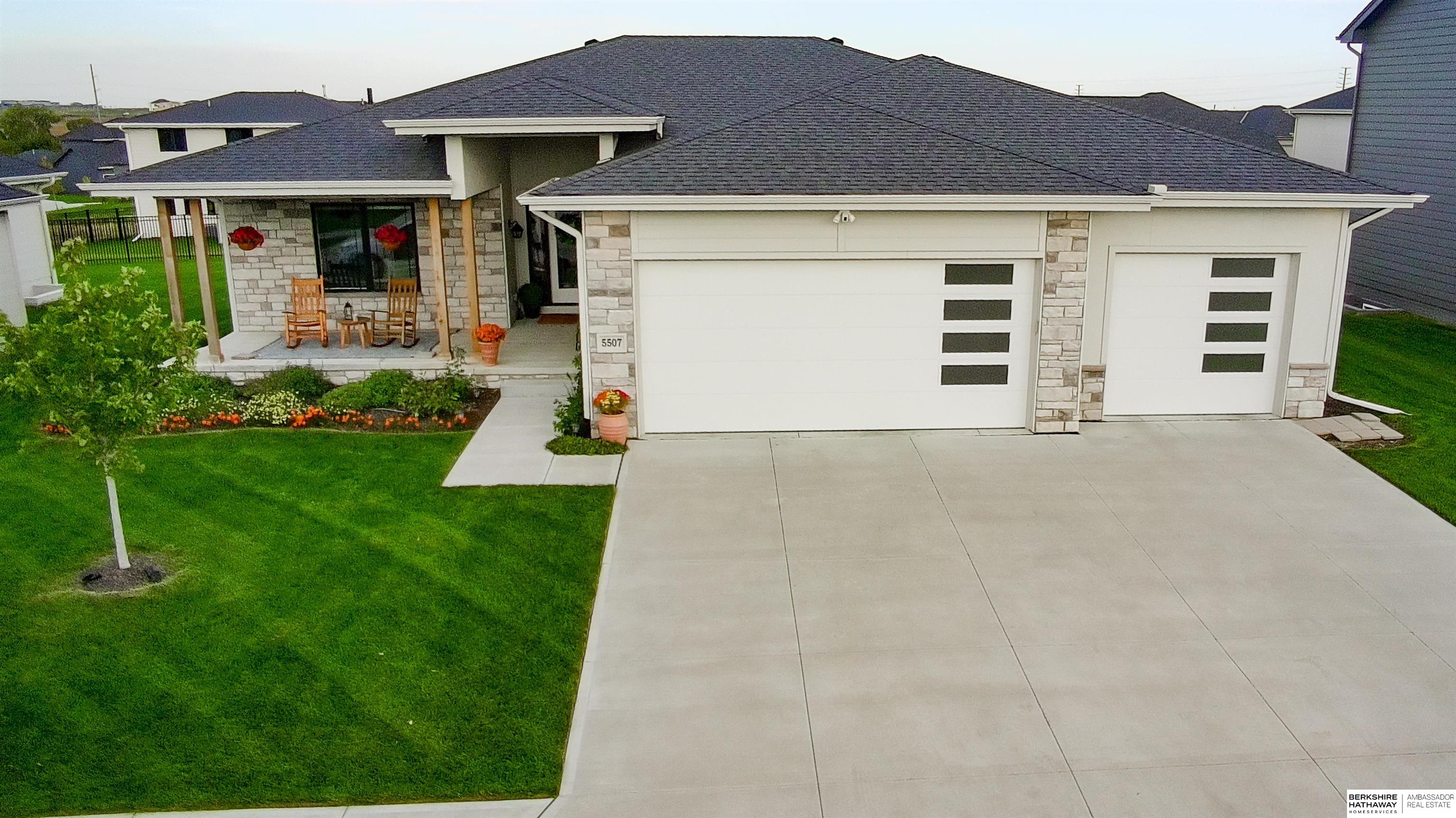 Elkhorn, Nebraska 68022, United States, 5 Bedrooms Bedrooms, ,3 BathroomsBathrooms,Residential,Active,253504