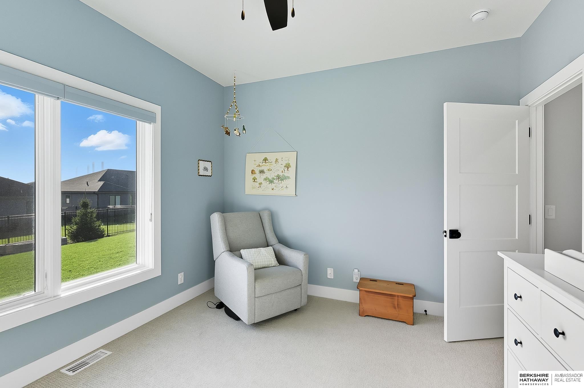 Elkhorn, Nebraska 68022, United States, 5 Bedrooms Bedrooms, ,3 BathroomsBathrooms,Residential,Active,253504