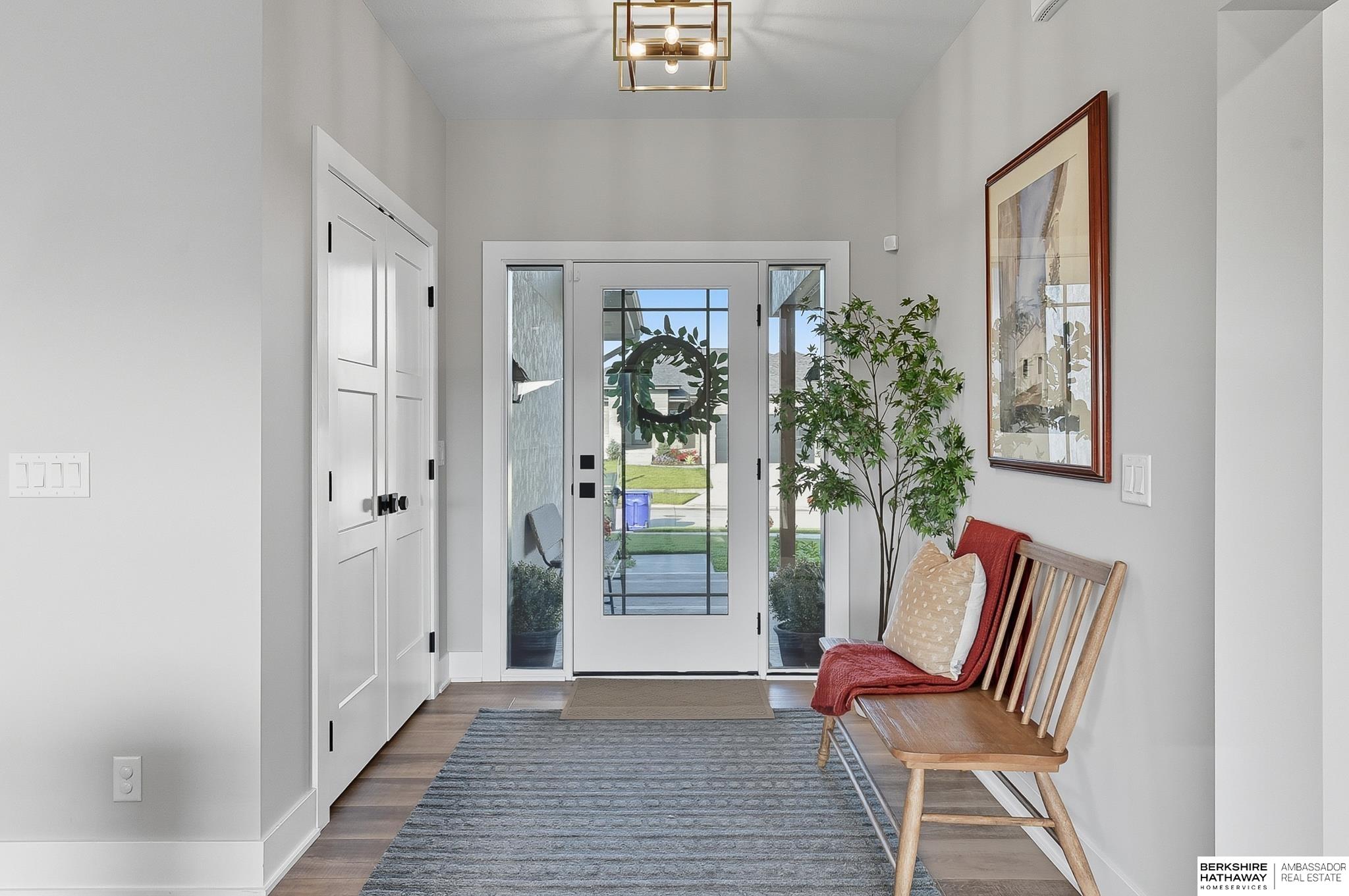 Elkhorn, Nebraska 68022, United States, 5 Bedrooms Bedrooms, ,3 BathroomsBathrooms,Residential,Active,253504