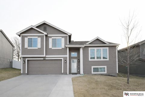 Photo of 8025 N 84th Street, Omaha, NE 68122 (MLS # 22603030)