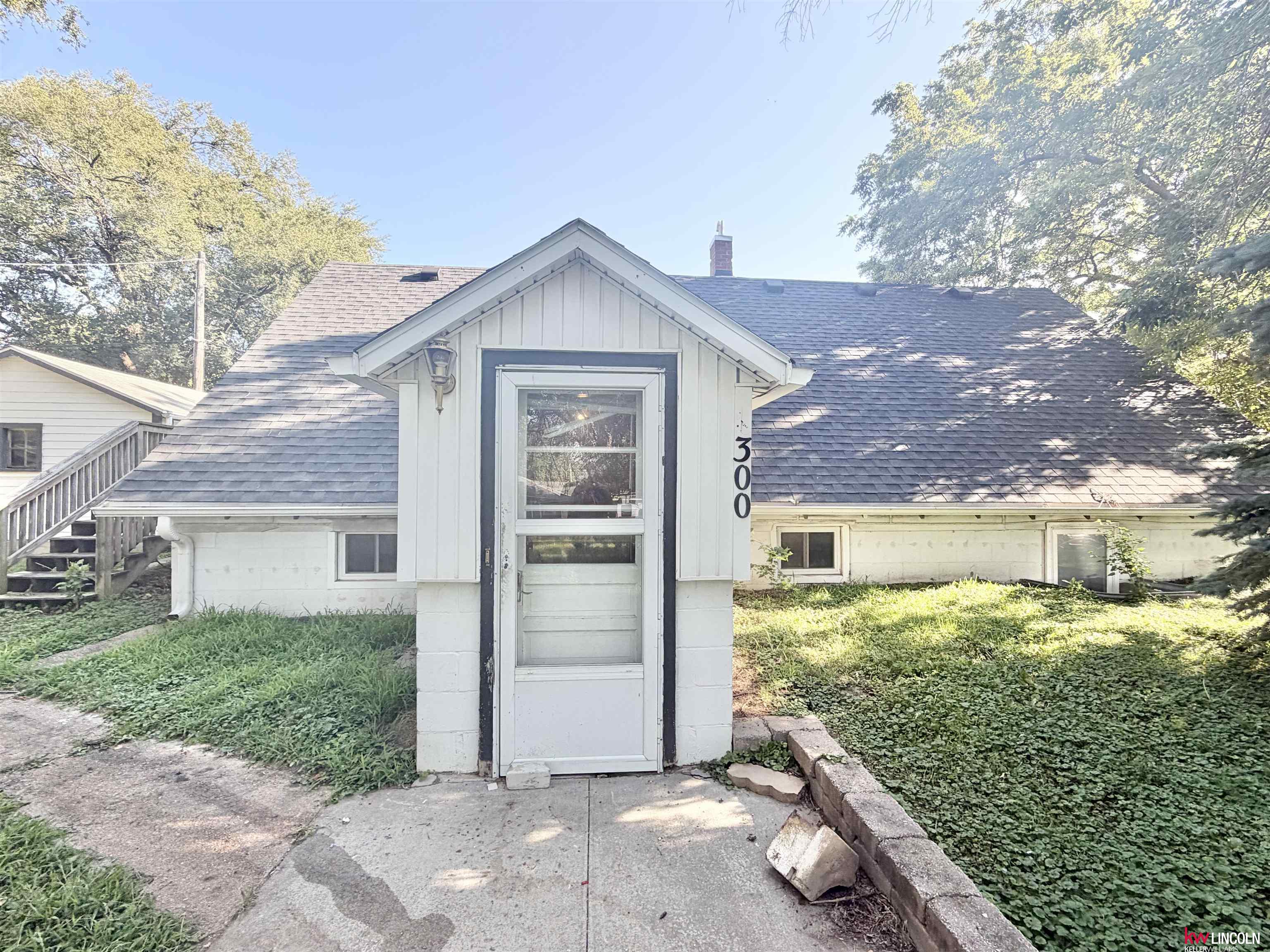 Photo 1 of 32 — 300 N Railroad Avenue, Murray, NE 68409