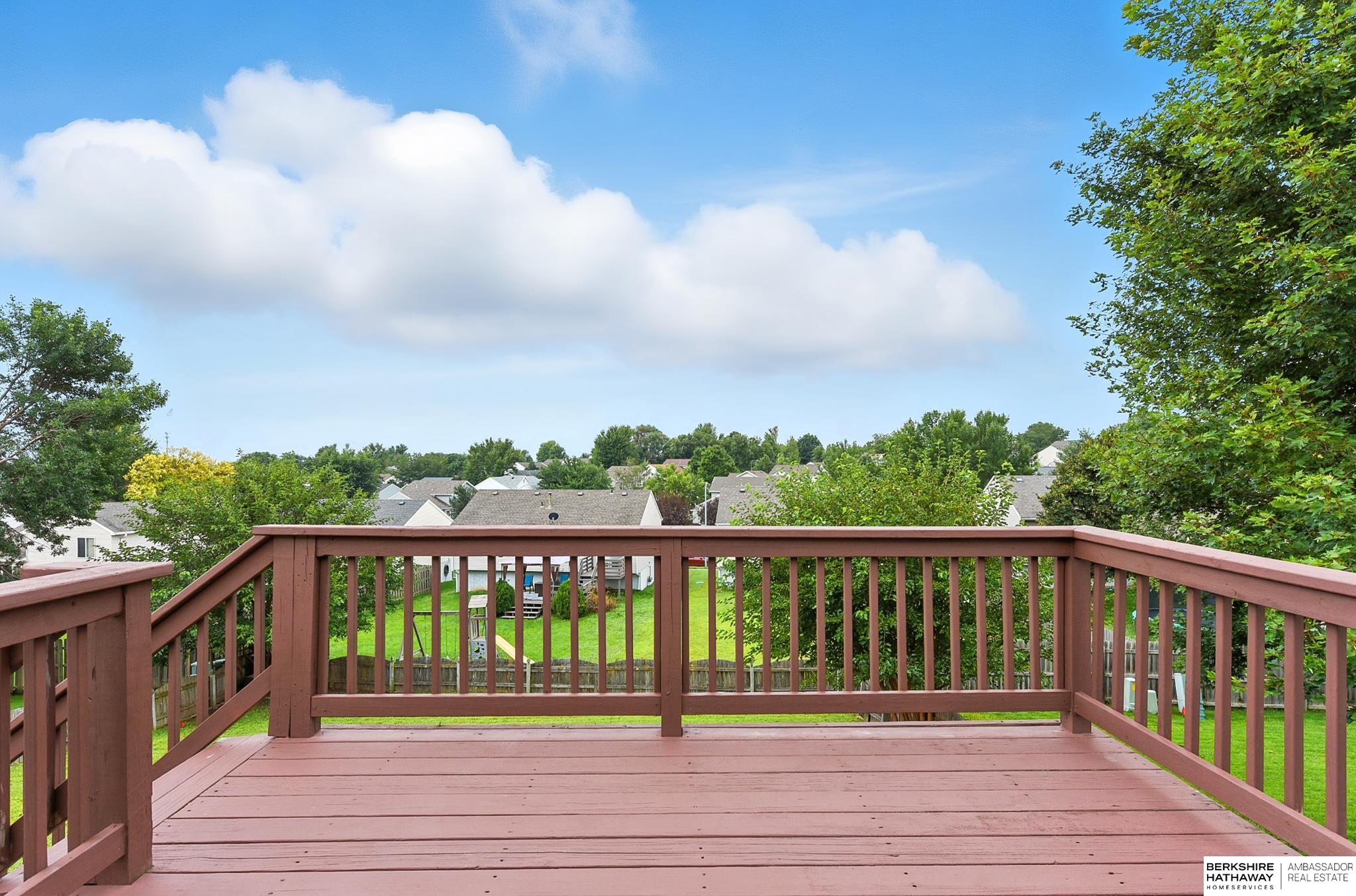 Omaha, Nebraska 68136, United States, 3 Bedrooms Bedrooms, ,2 BathroomsBathrooms,Residential,Pending,190965