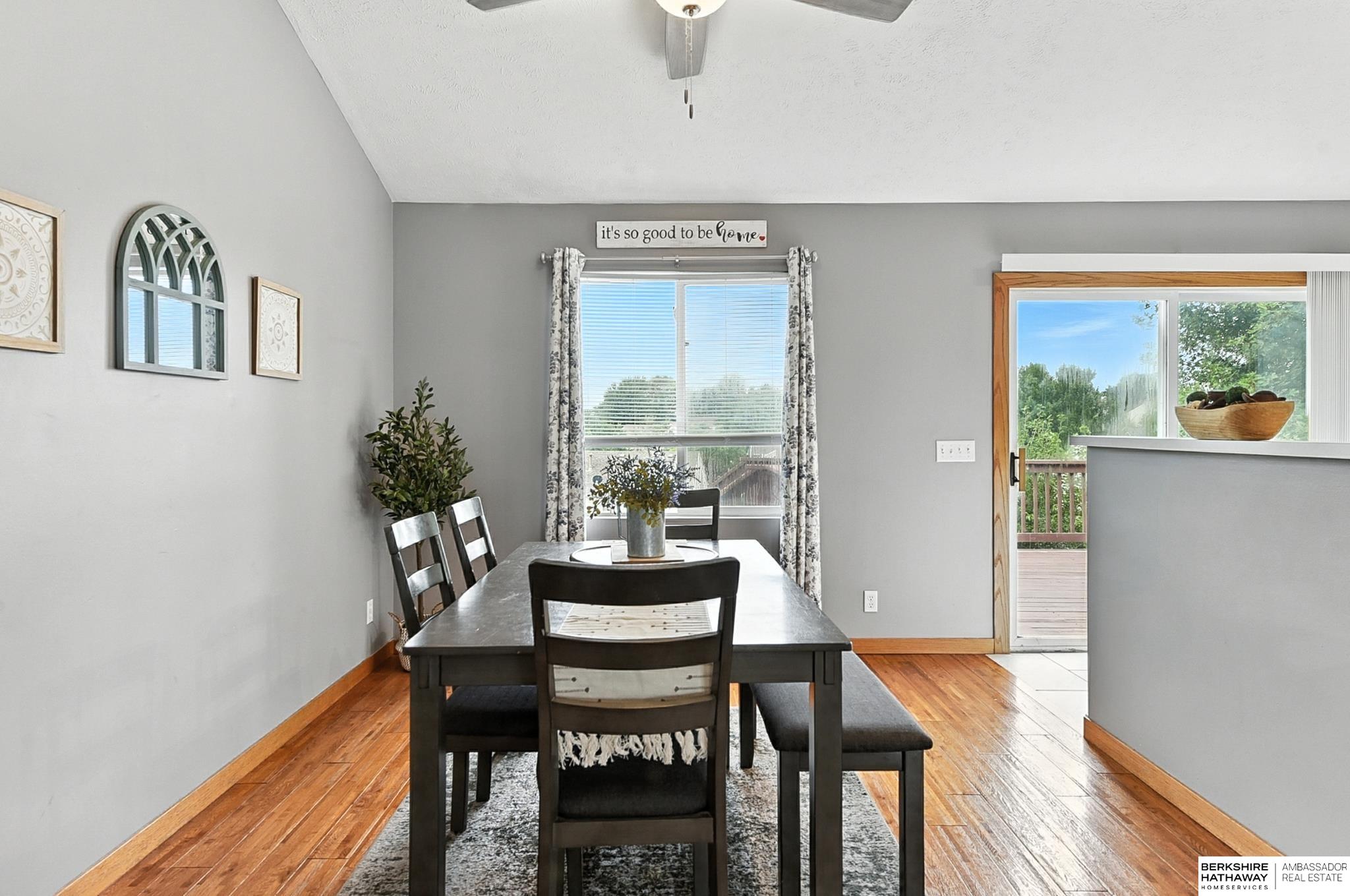 Omaha, Nebraska 68136, United States, 3 Bedrooms Bedrooms, ,2 BathroomsBathrooms,Residential,Pending,190965