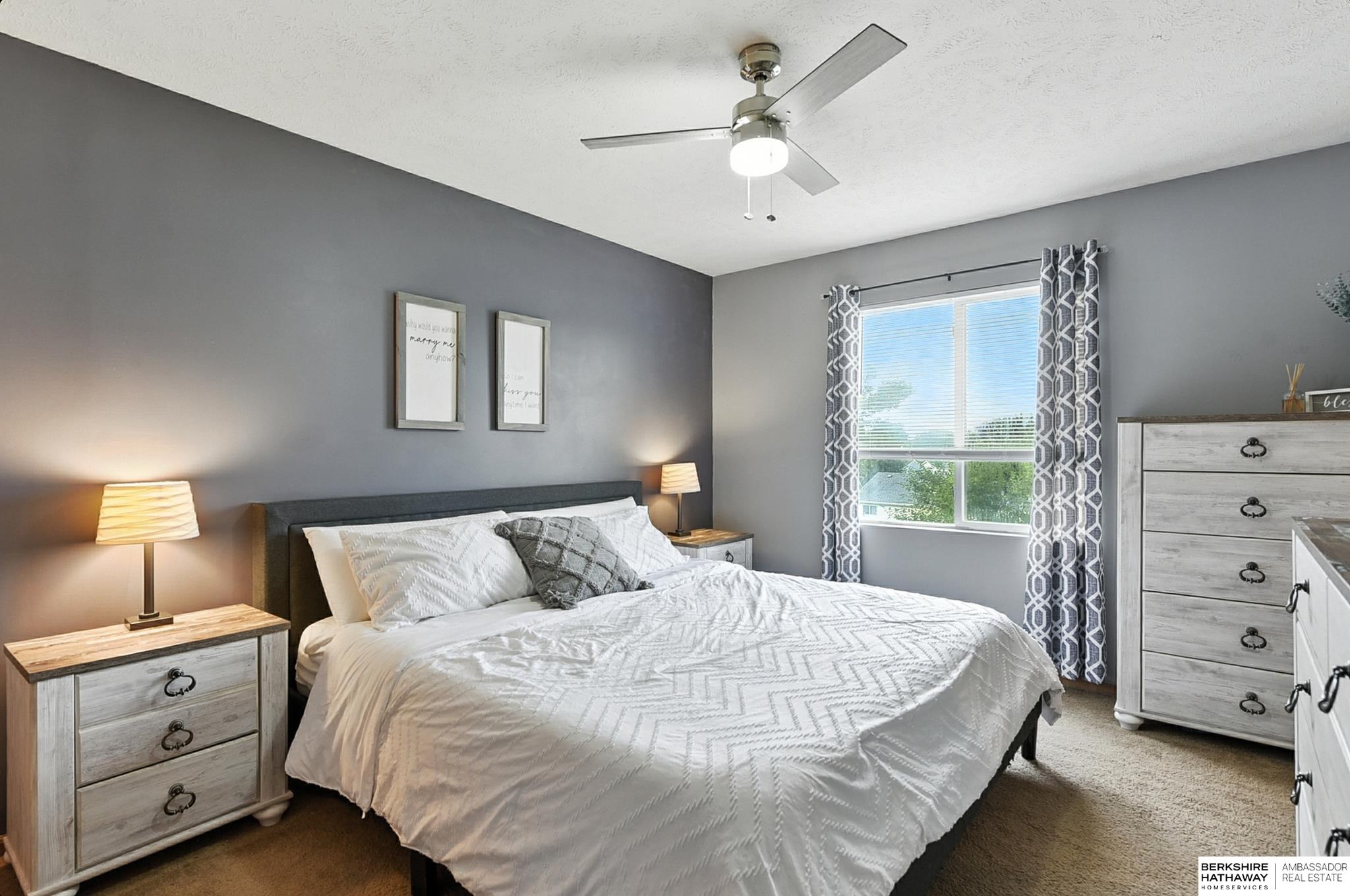 Omaha, Nebraska 68136, United States, 3 Bedrooms Bedrooms, ,2 BathroomsBathrooms,Residential,Pending,190965