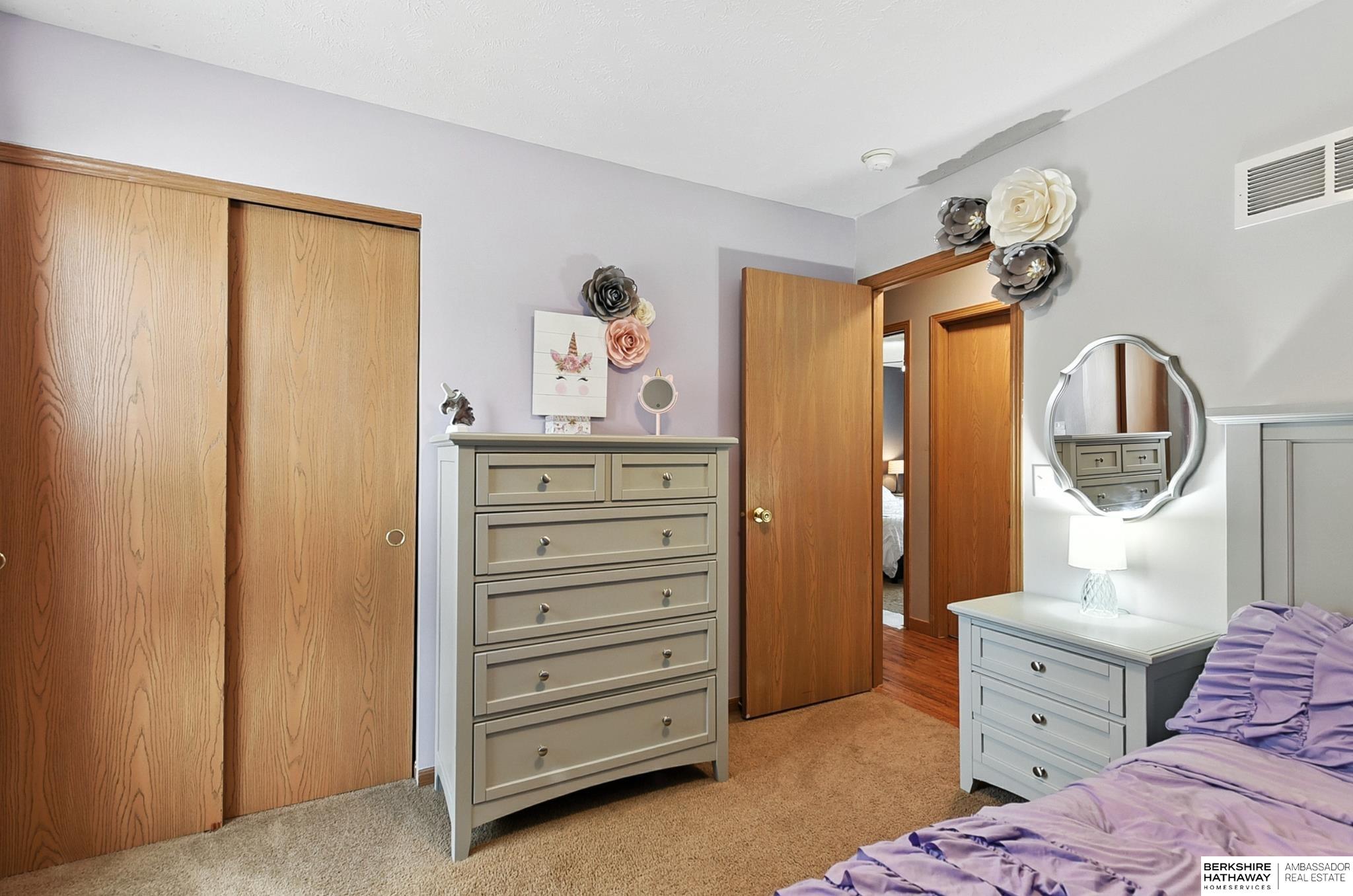 Omaha, Nebraska 68136, United States, 3 Bedrooms Bedrooms, ,2 BathroomsBathrooms,Residential,Pending,190965