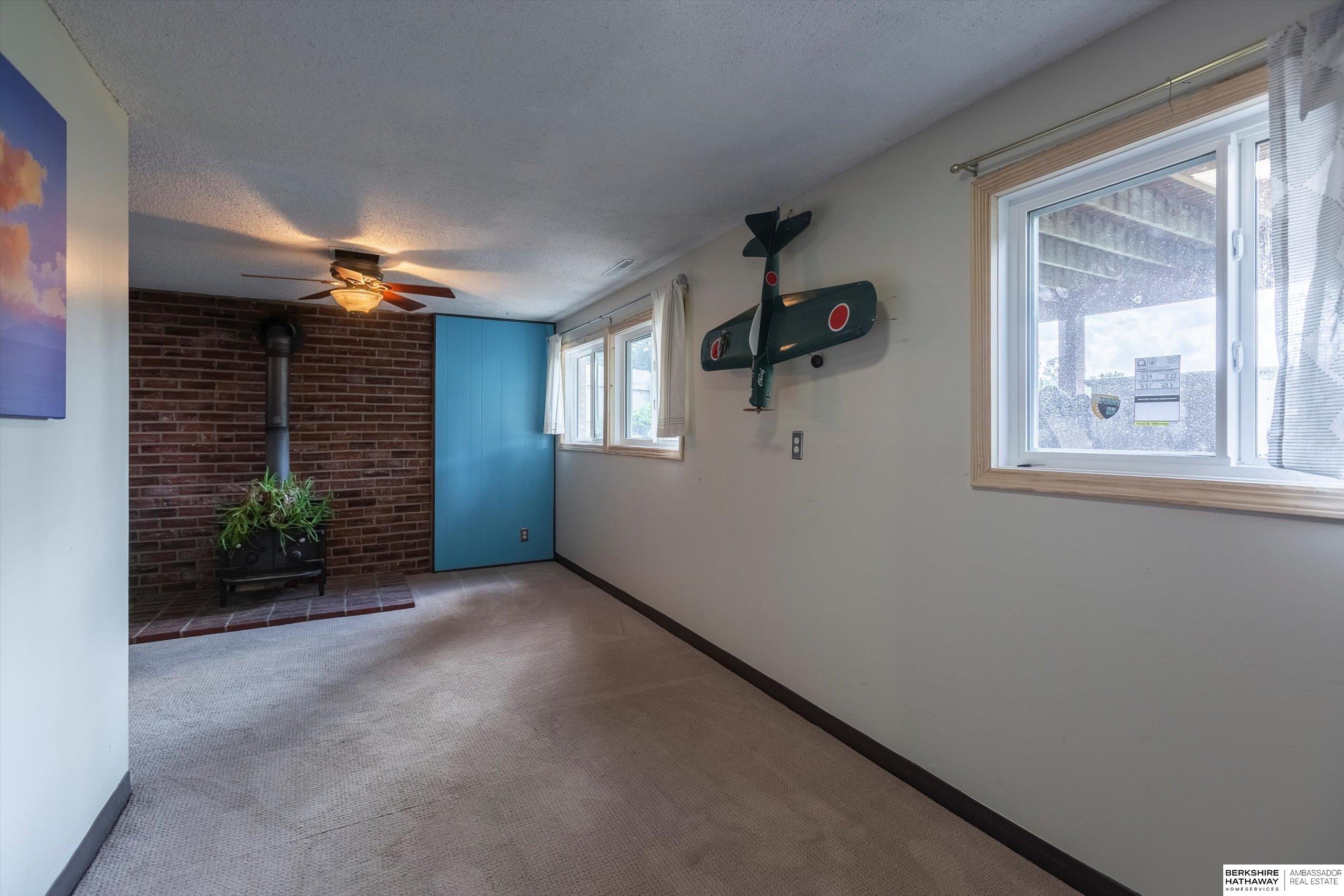 Omaha, Nebraska 68134, United States, 3 Bedrooms Bedrooms, ,2 BathroomsBathrooms,Residential,Active,196719