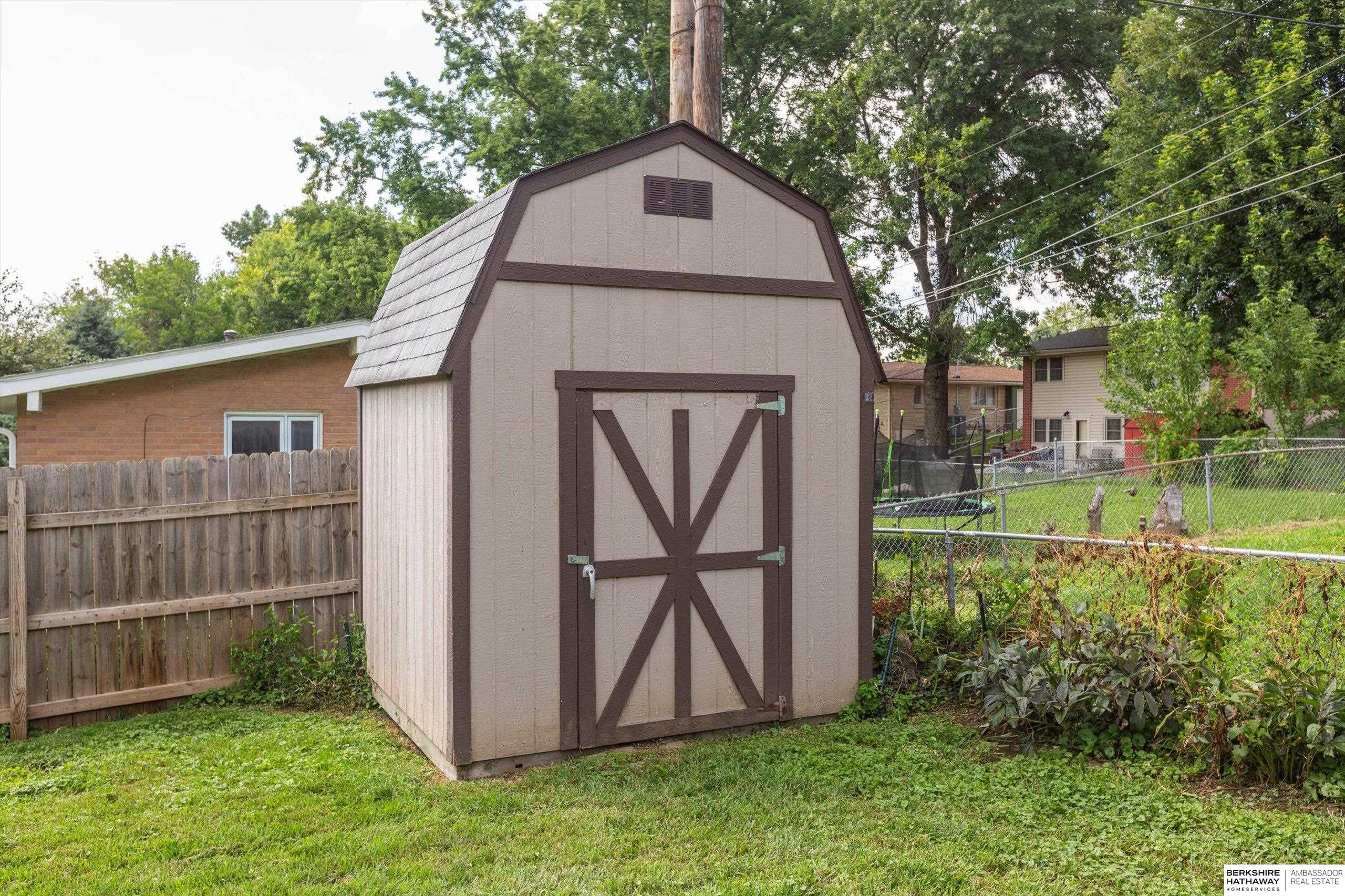 Omaha, Nebraska 68134, United States, 3 Bedrooms Bedrooms, ,2 BathroomsBathrooms,Residential,Active,196719