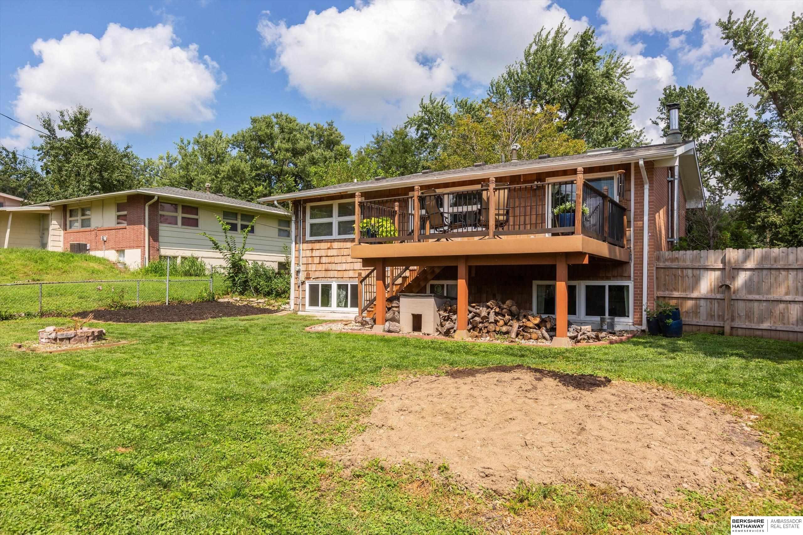 Omaha, Nebraska 68134, United States, 3 Bedrooms Bedrooms, ,2 BathroomsBathrooms,Residential,Active,196719