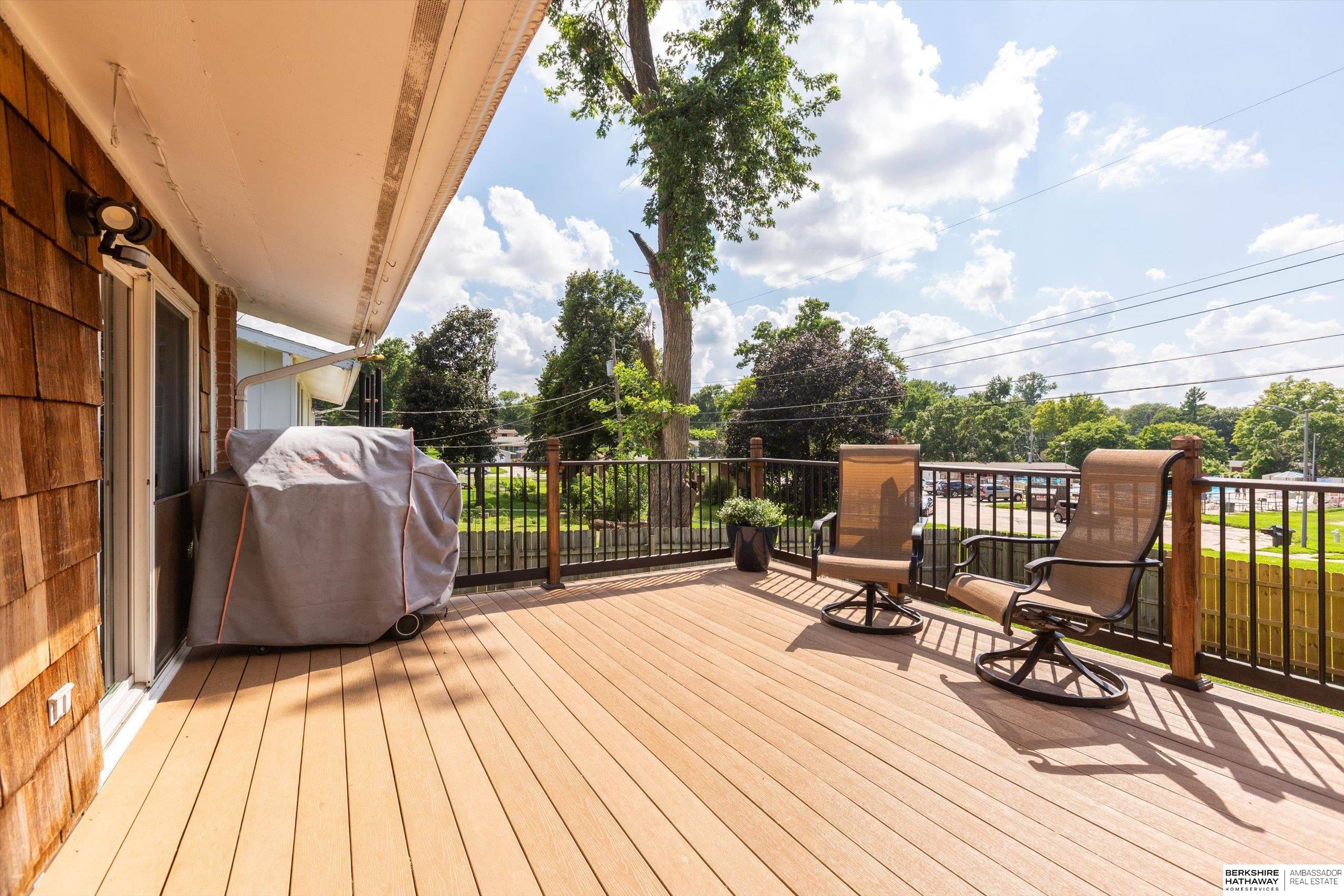 Omaha, Nebraska 68134, United States, 3 Bedrooms Bedrooms, ,2 BathroomsBathrooms,Residential,Active,196719