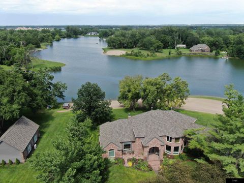 Photo of 2505 Campanile Drive, Waterloo, NE 68069 (MLS # 22528294)