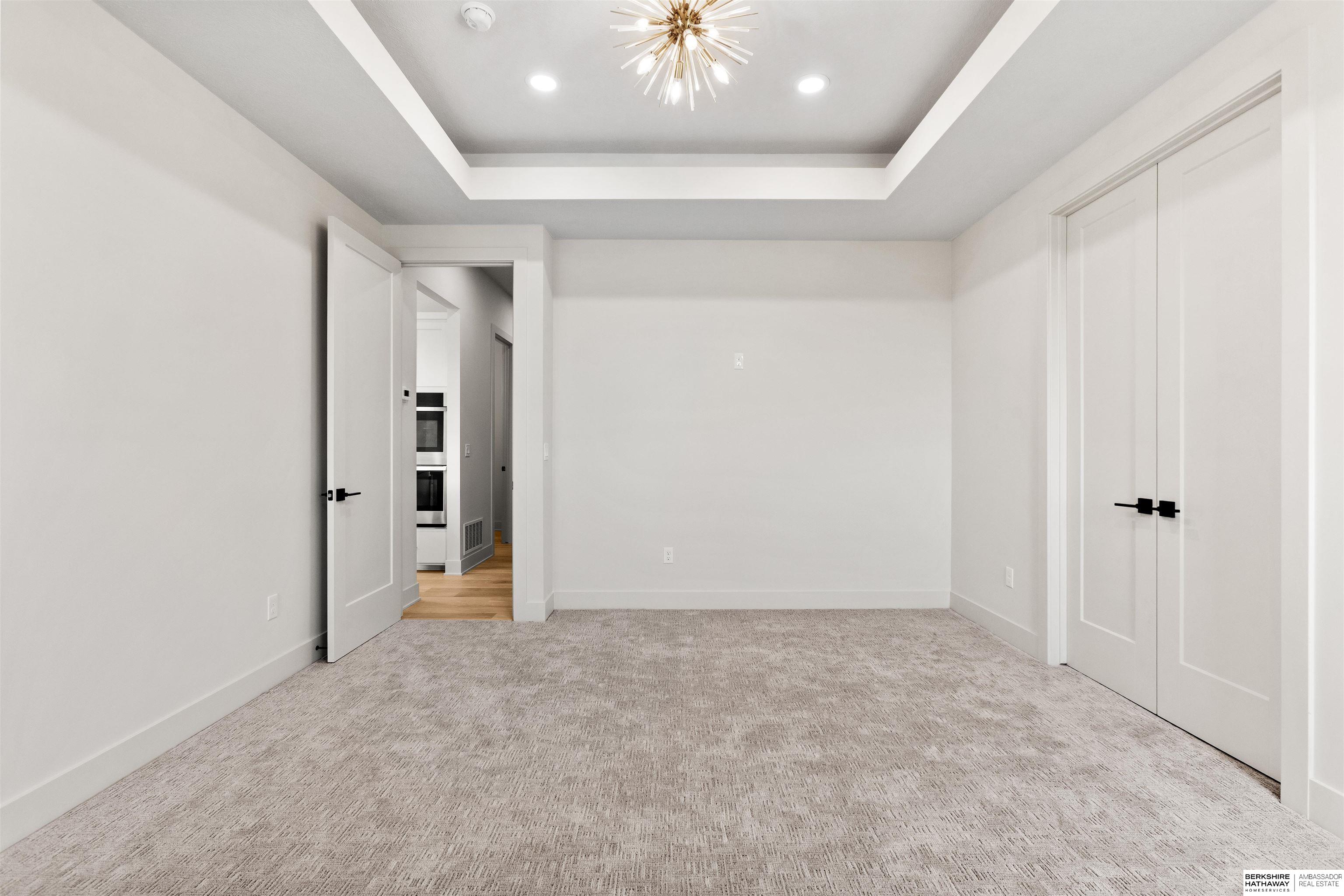 Elkhorn, Nebraska 68022, United States, 5 Bedrooms Bedrooms, ,3 BathroomsBathrooms,Residential,Active,207544