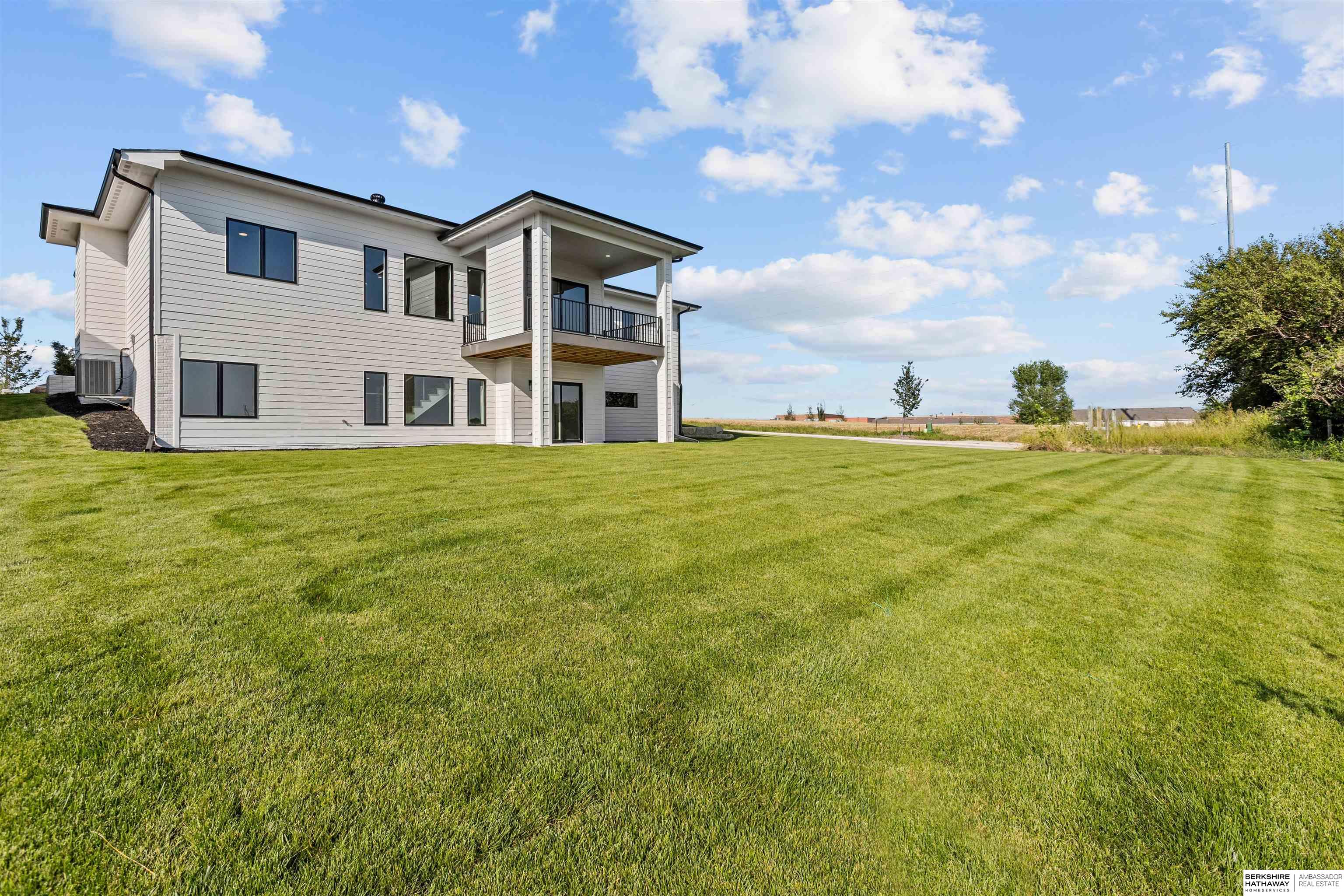 Elkhorn, Nebraska 68022, United States, 5 Bedrooms Bedrooms, ,3 BathroomsBathrooms,Residential,Active,207544